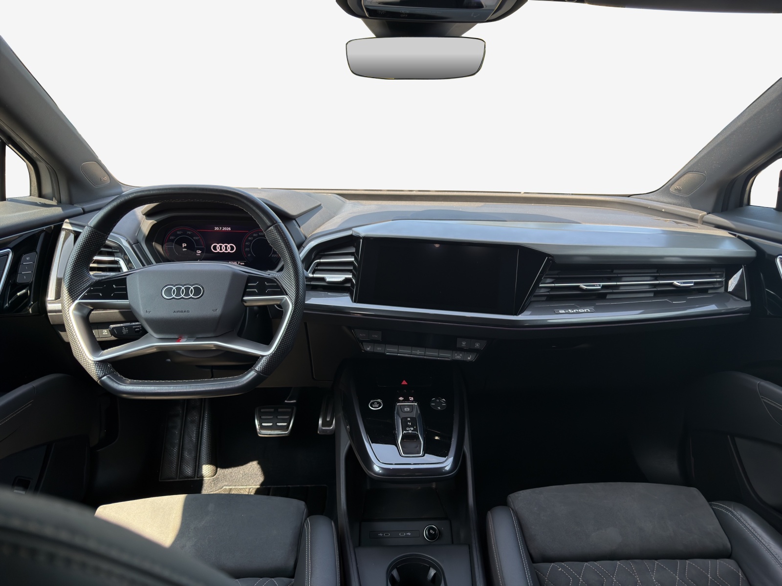 AUDI Q4 Sportback e-tron 50 quattro-image-9