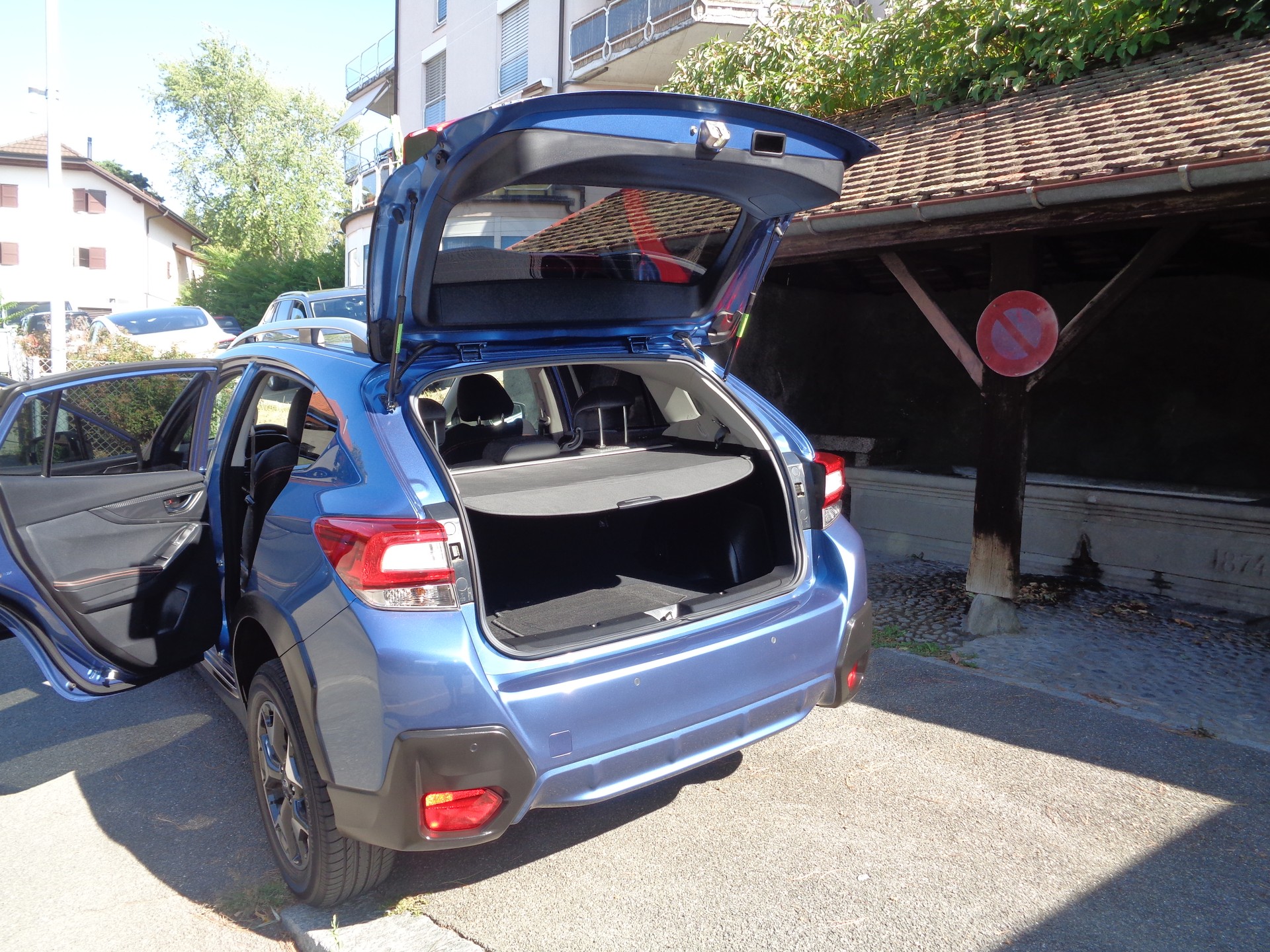 SUBARU XV 1.6 Swiss Plus AWD CVT-image-11