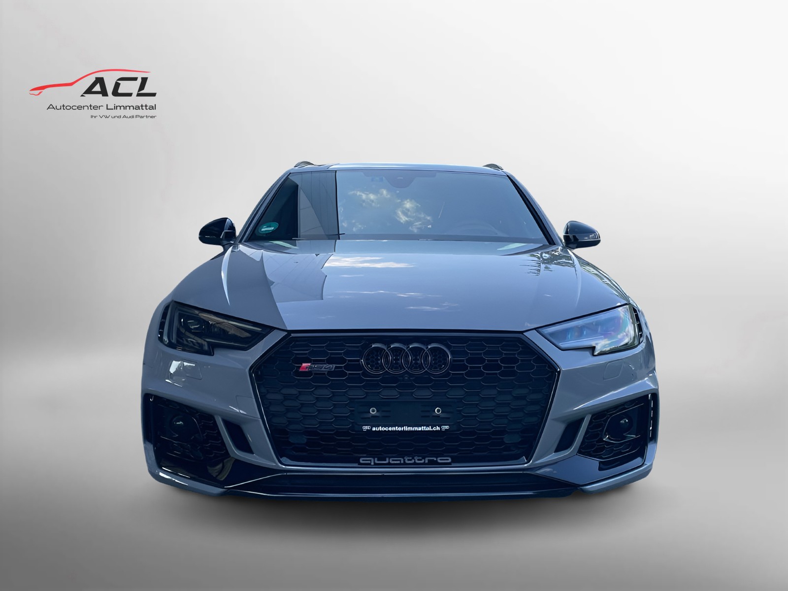 AUDI RS4 Avant 2.9 TFSI quattro tiptronic-image-1
