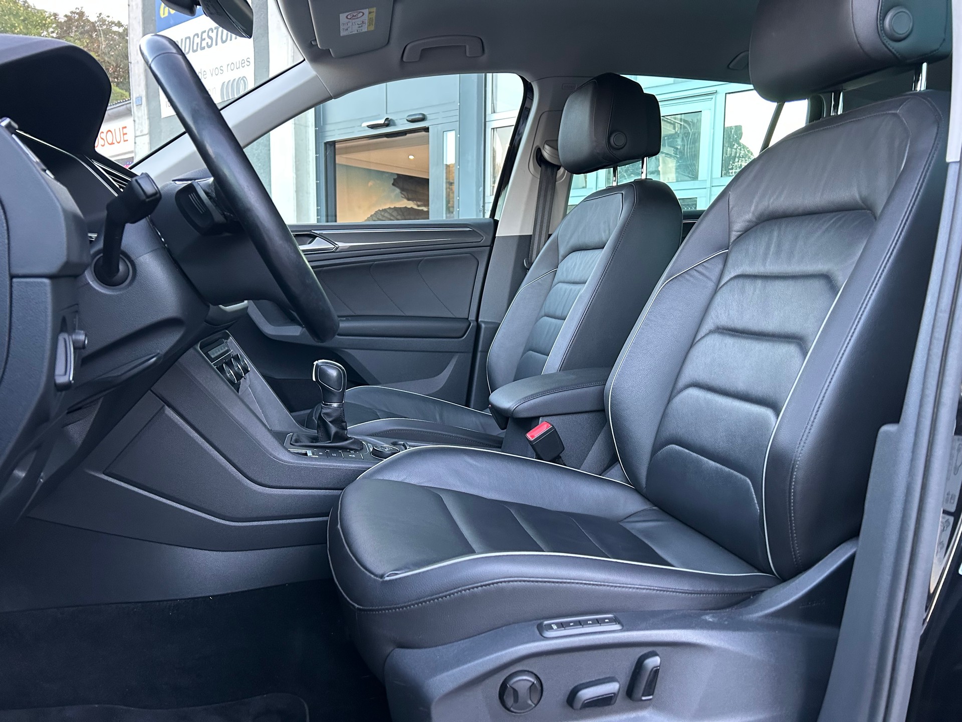 VW Tiguan 2.0TSI Highline 4Motion DSG-image-13