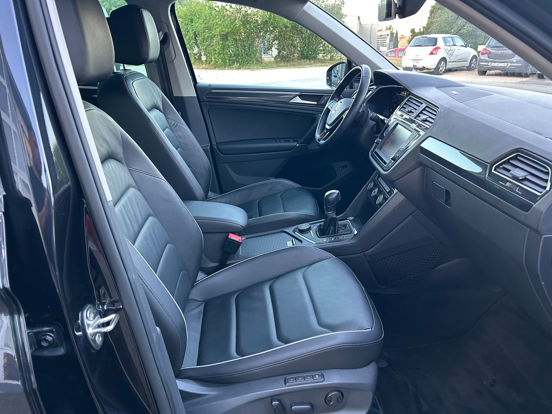 VW Tiguan 2.0TSI Highline 4Motion DSG-image-7