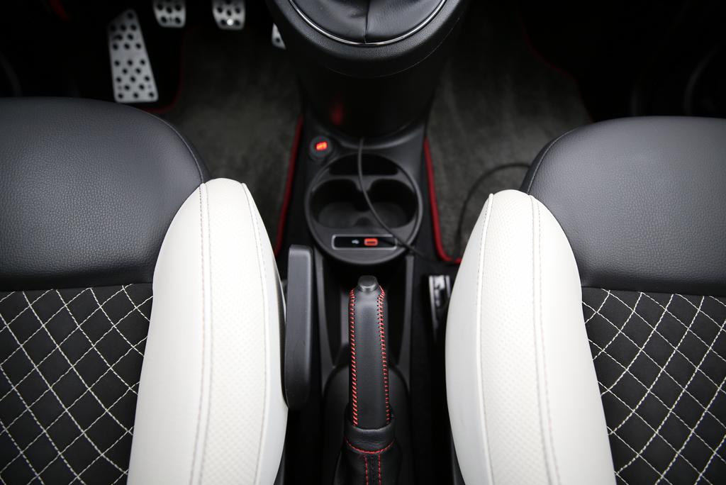 FIAT 500 0.9 T TwinAir Star-image-8