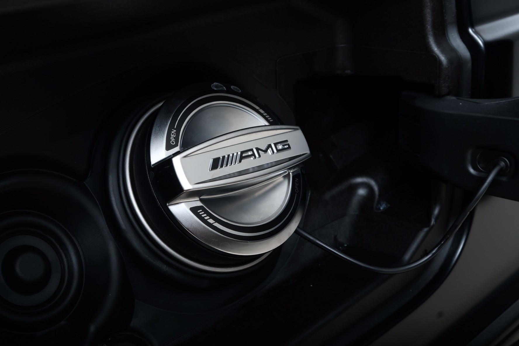 MERCEDES-BENZ G 63 AMG 9G-Tronic-image-19
