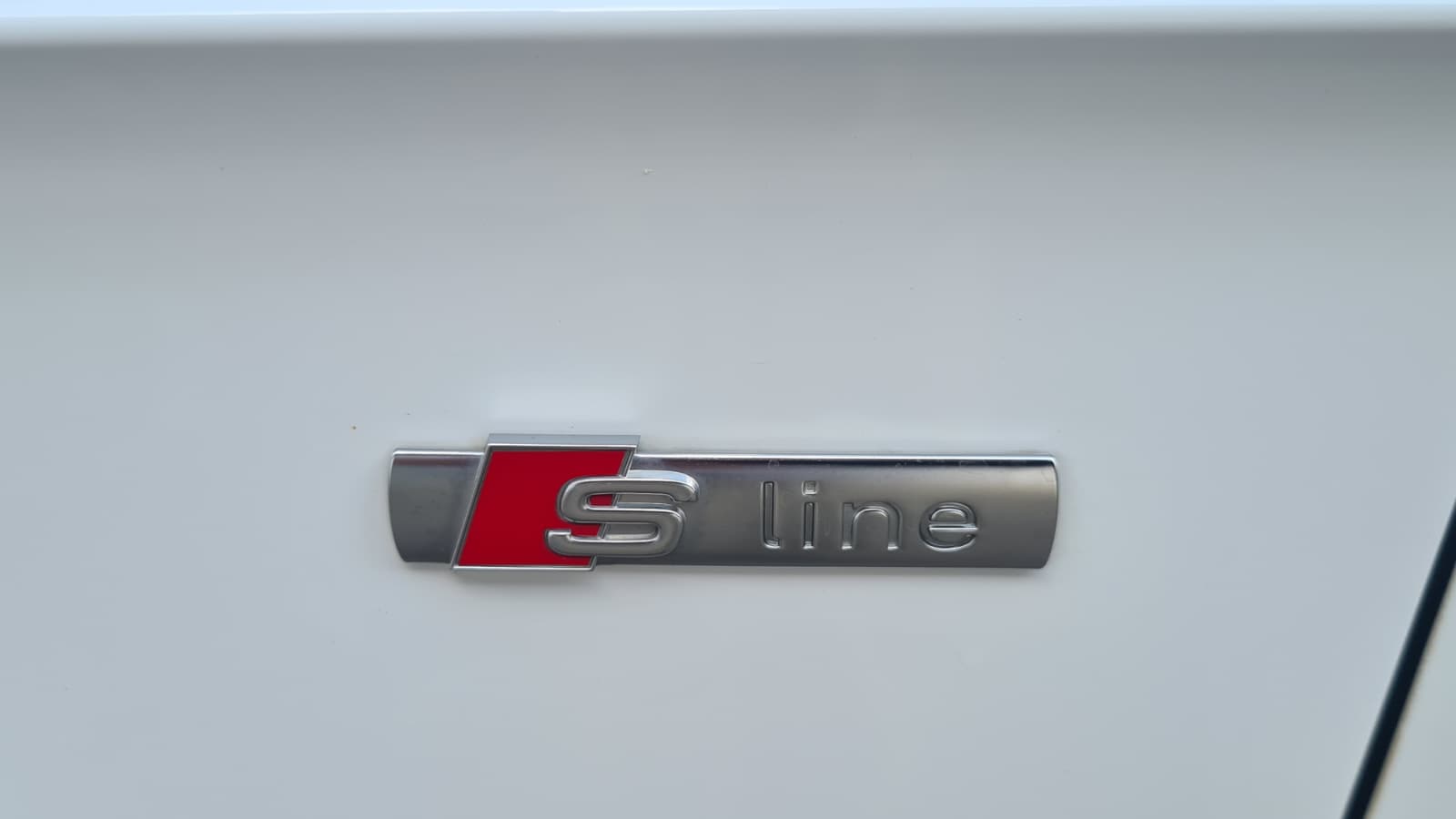 AUDI A3 Sportback 40 TDI Sport quattro S-tronic ** S-Line Modell ** Teil-Leder ** Gr-Navi ** PDC V+H ** LTZ MFK 13.03.2026 **-image-10