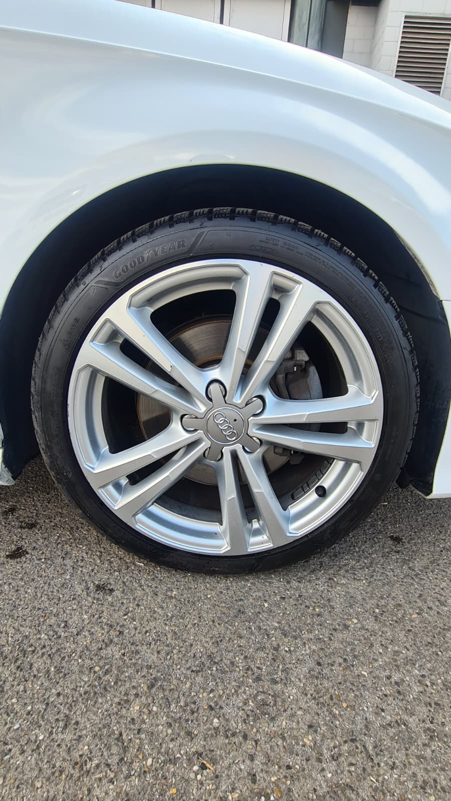 AUDI A3 Sportback 40 TDI Sport quattro S-tronic ** S-Line Modell ** Teil-Leder ** Gr-Navi ** PDC V+H ** LTZ MFK 13.03.2026 **-image-21