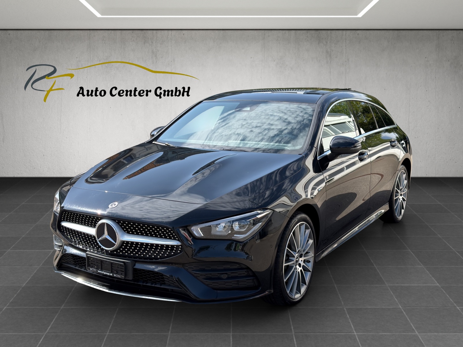 MERCEDES-BENZ CLA Shooting Brake 250 e 8G-DCT AMG Line-image-0