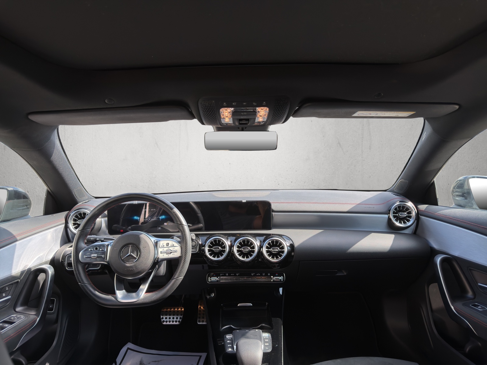 MERCEDES-BENZ CLA Shooting Brake 250 e 8G-DCT AMG Line-image-8