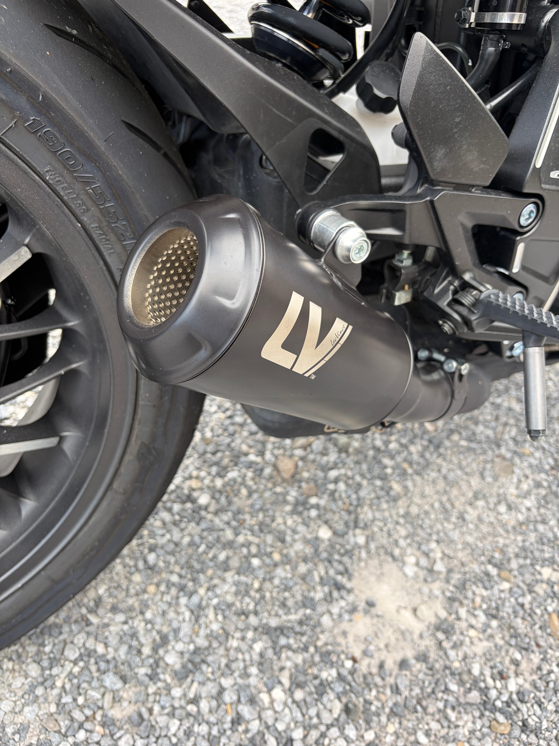 HONDA CB 1000 R Black Edition-image-5
