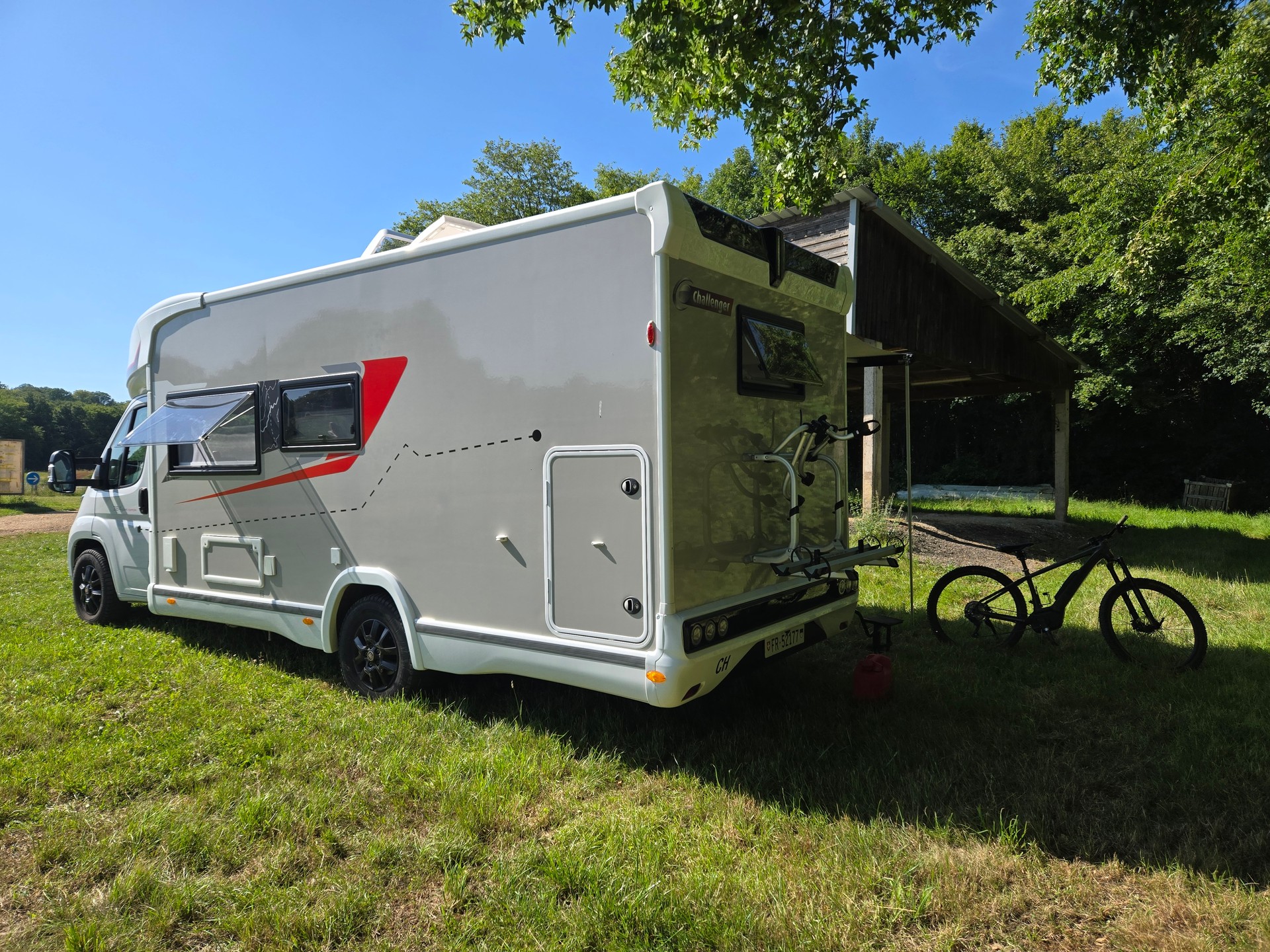 CHALLENGER Etape 384-image-1