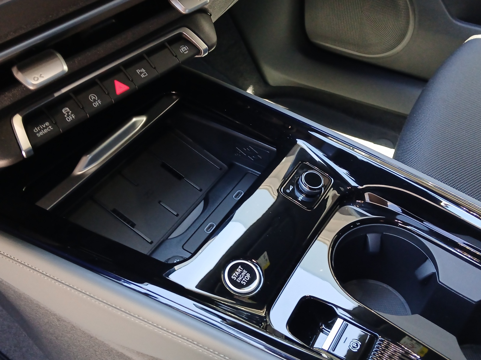 AUDI Q3 SUV 110 kW TFSI S tronic-image-15