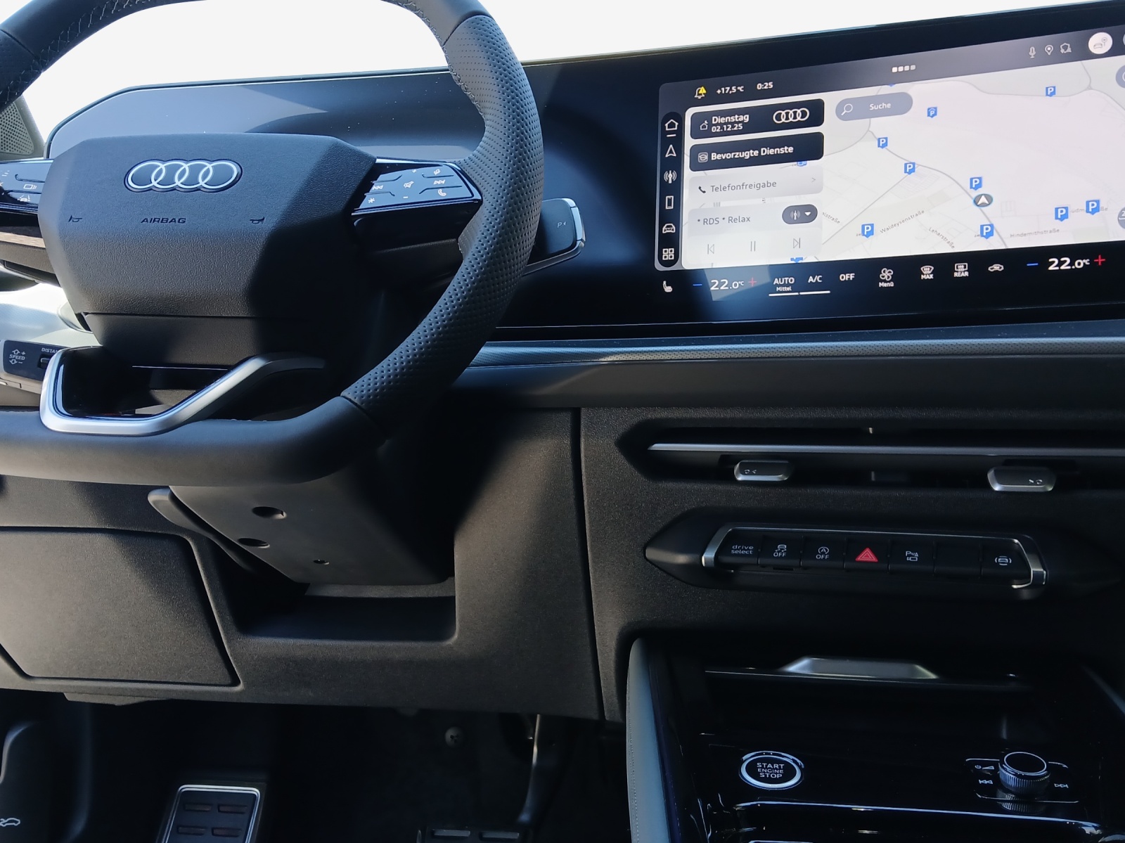 AUDI Q3 SUV 110 kW TFSI S tronic-image-8