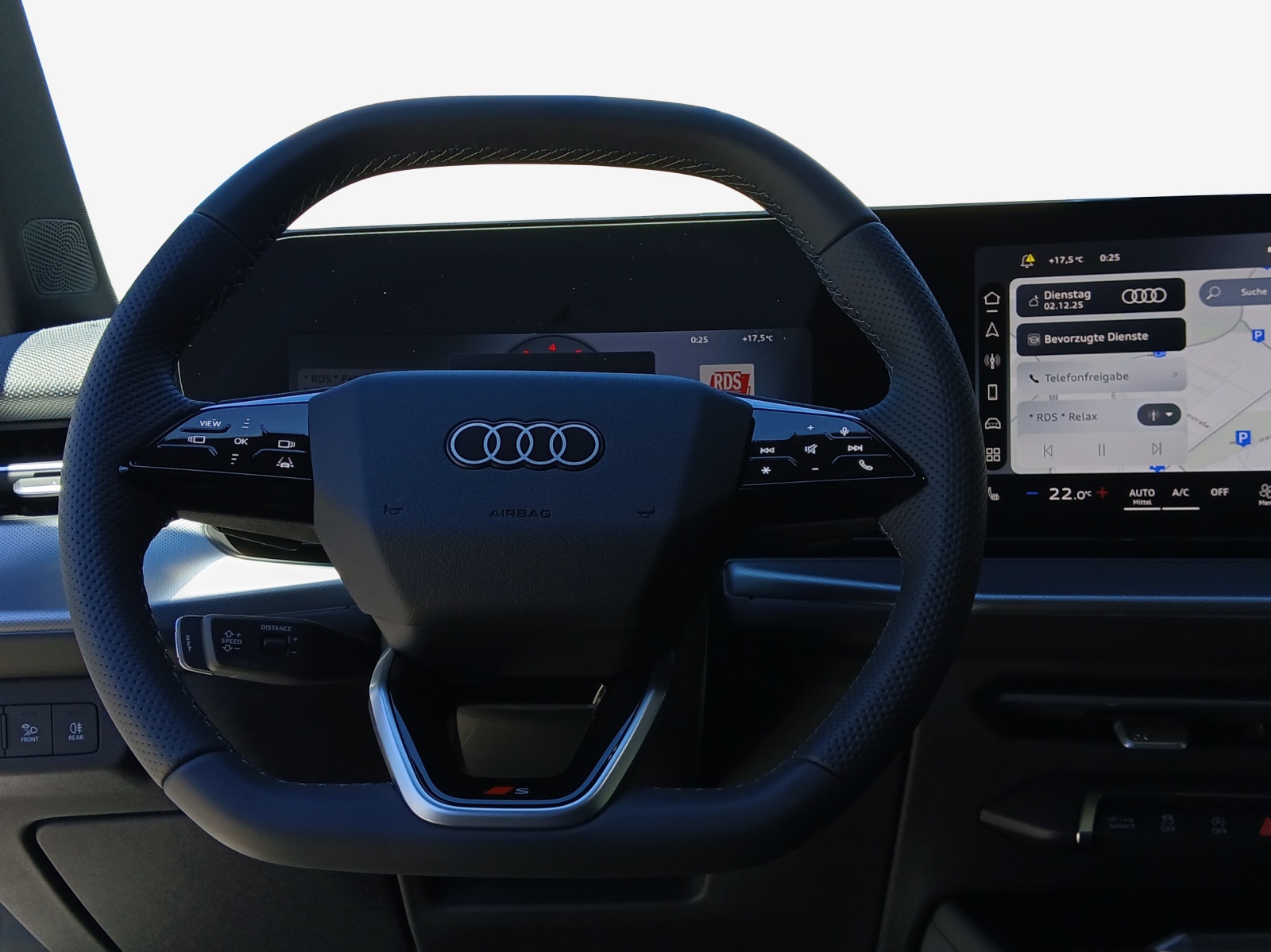 AUDI Q3 SUV 110 kW TFSI S tronic-image-9