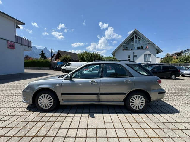 SUBARU Impreza 1.5R Swiss-image-5