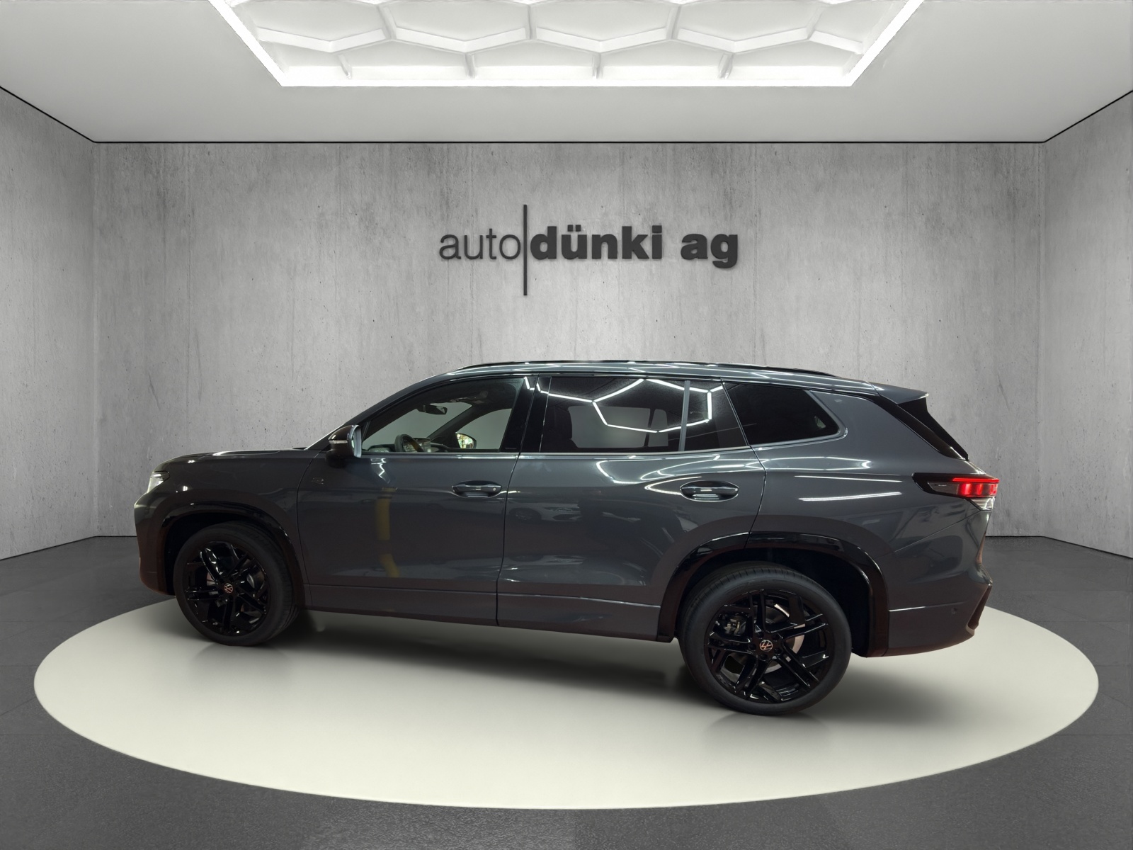 VW Tayron 2.0 TDI SCR R-Line United 4Motion DSG-image-1