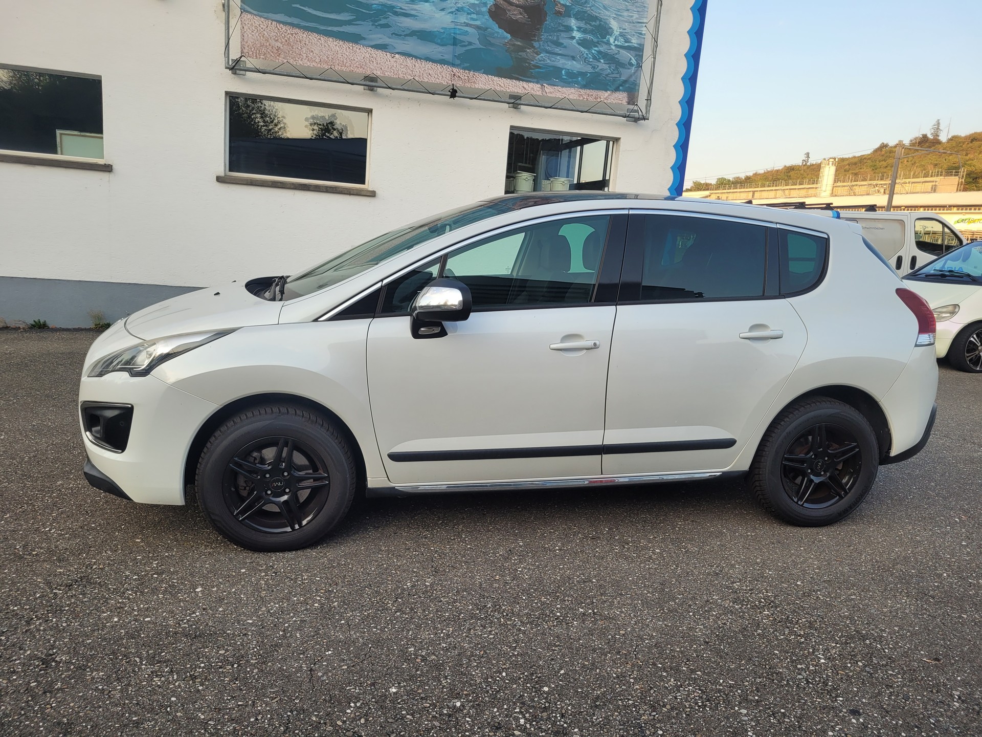 PEUGEOT 3008 1.6 THP Féline Tiptronic-image-9