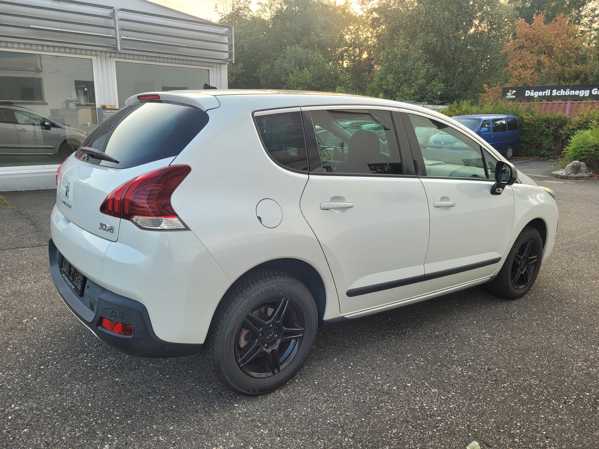 PEUGEOT 3008 1.6 THP Féline Tiptronic-image-3