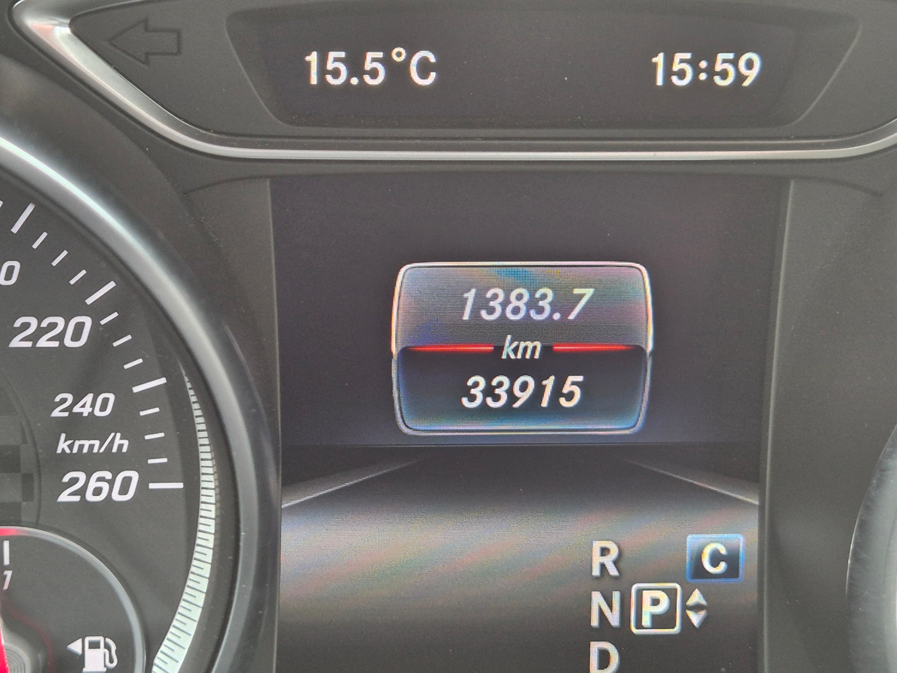 MERCEDES-BENZ A 180 AMG Line-image-2