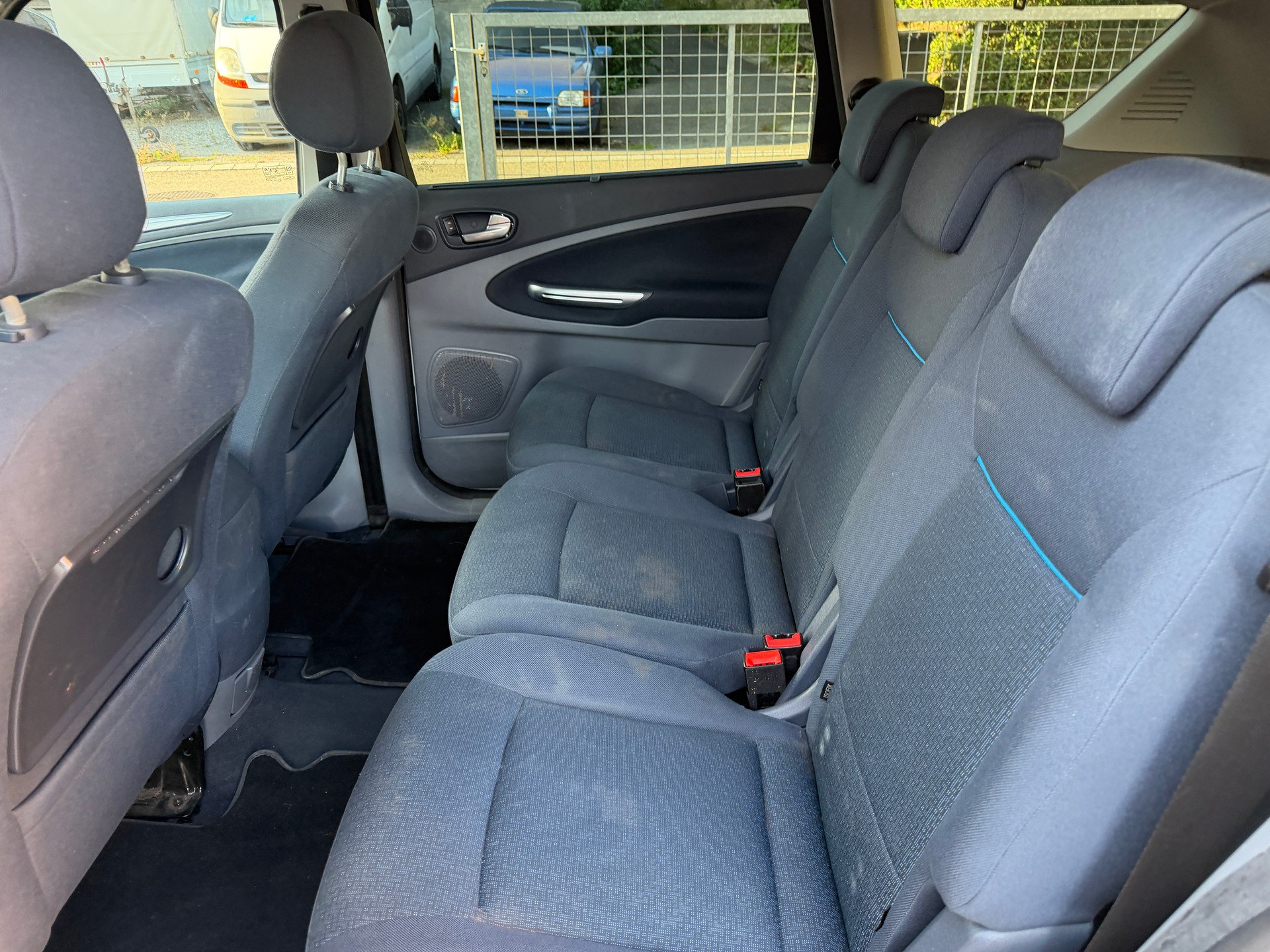 FORD S-Max 2.3i Ambiente Automatic-image-8