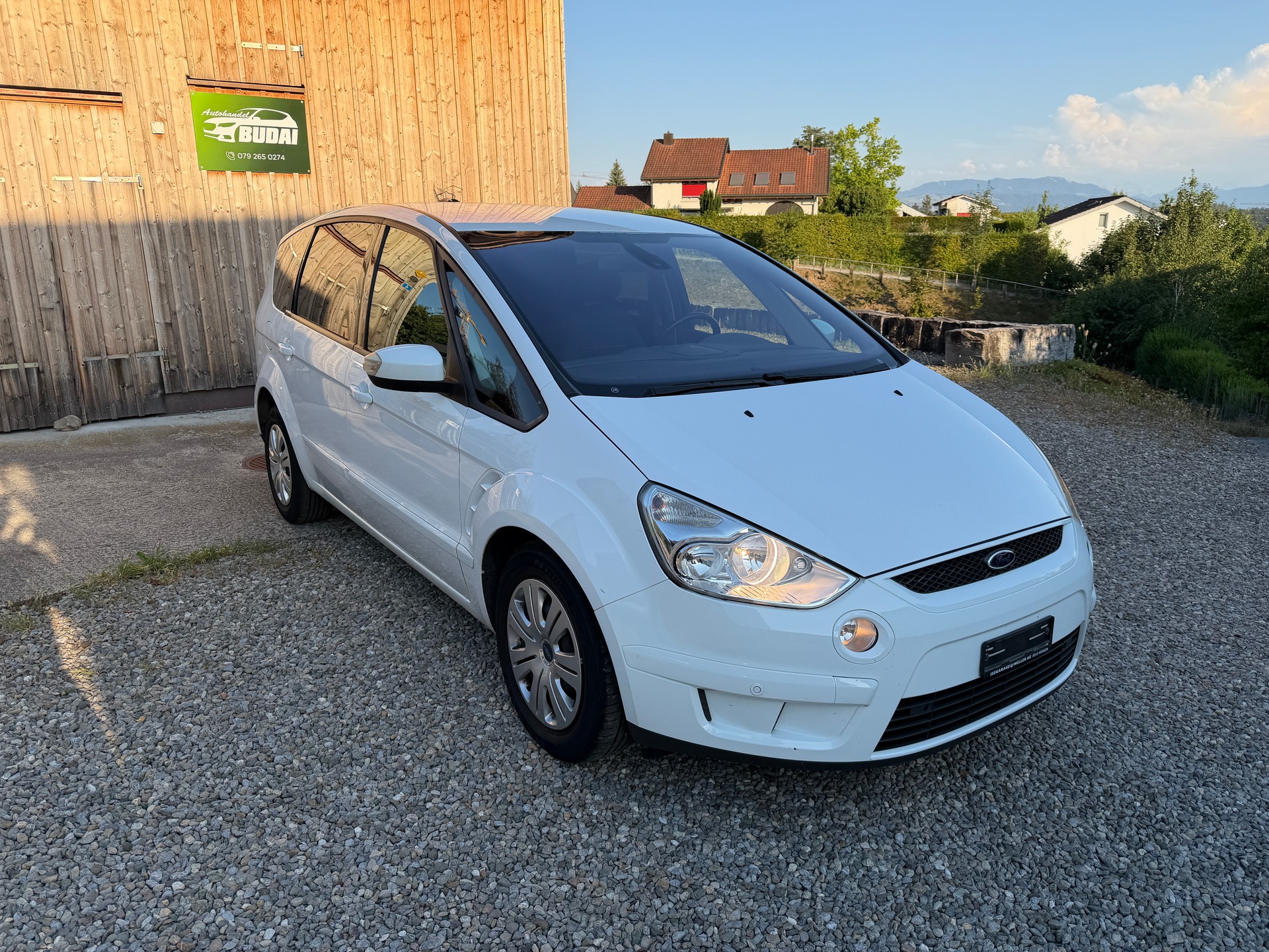 FORD S-Max 2.3i Ambiente Automatic-image-2