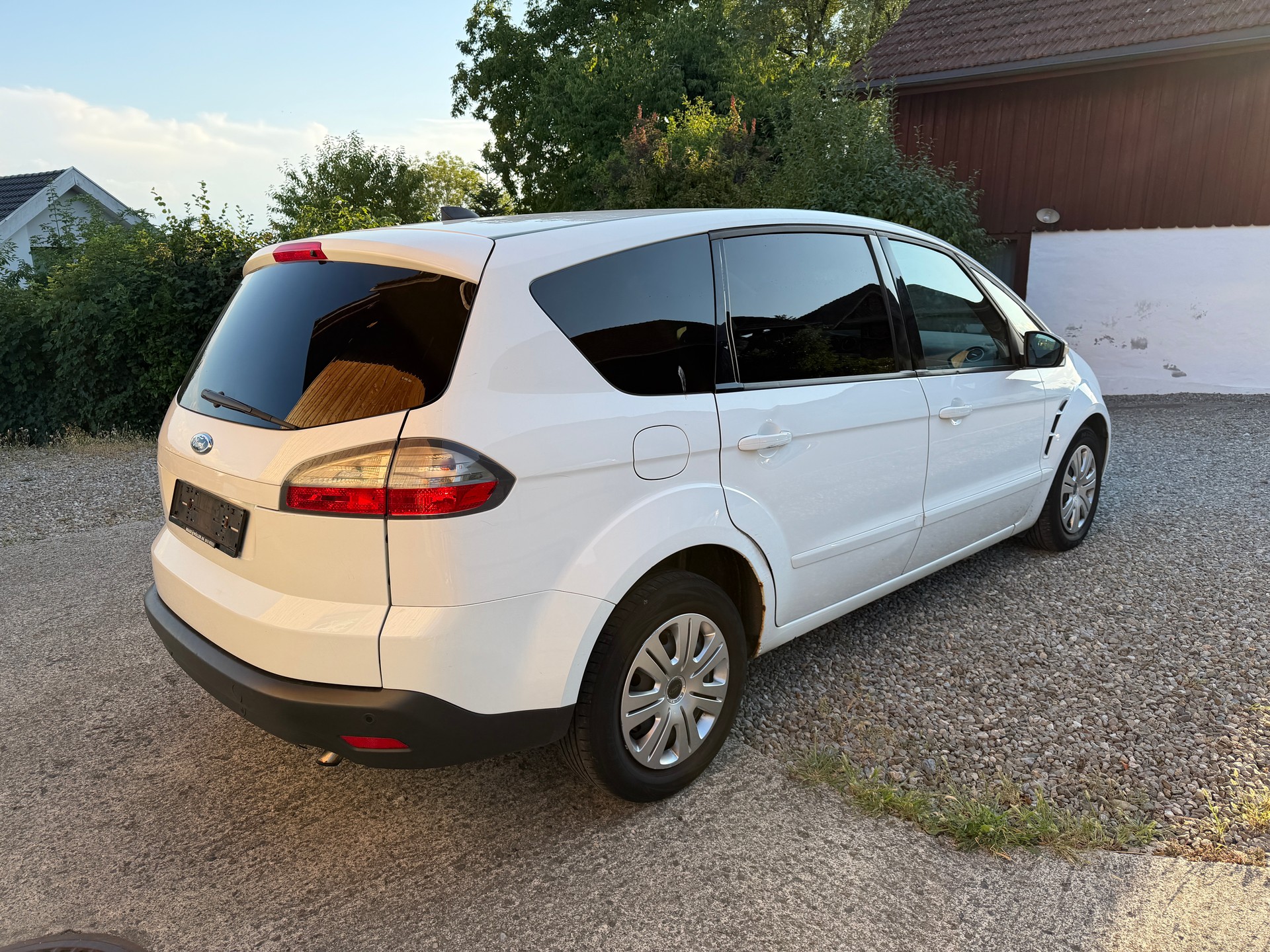 FORD S-Max 2.3i Ambiente Automatic-image-3