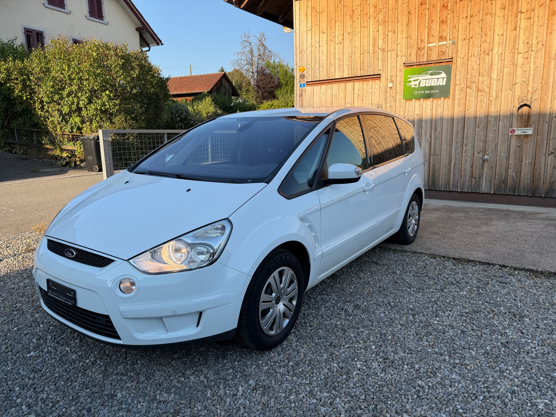 FORD S-Max 2.3i Ambiente Automatic-image-0
