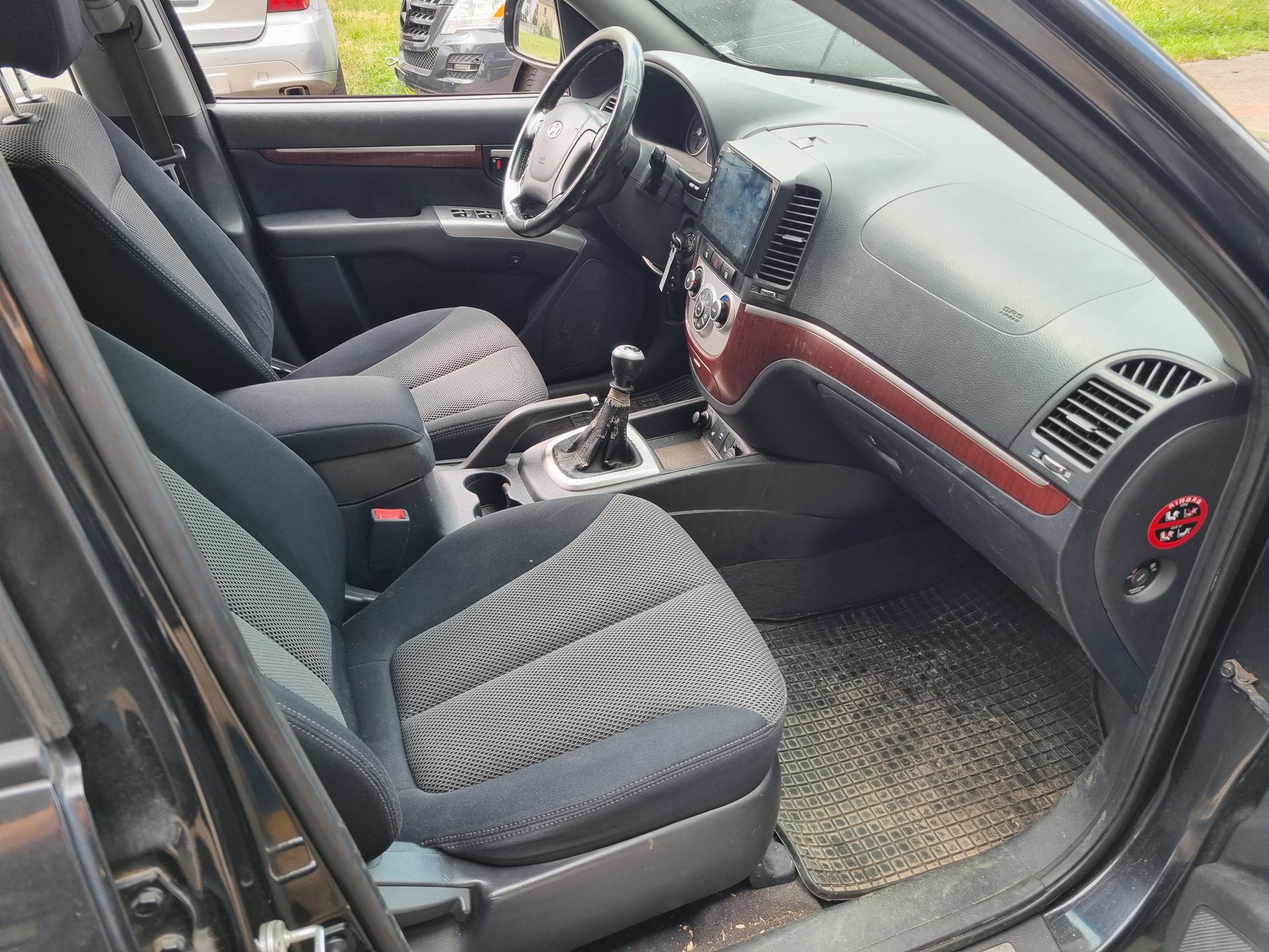 HYUNDAI Santa Fe 2.2 CRDi Comfort 4WD-image-4