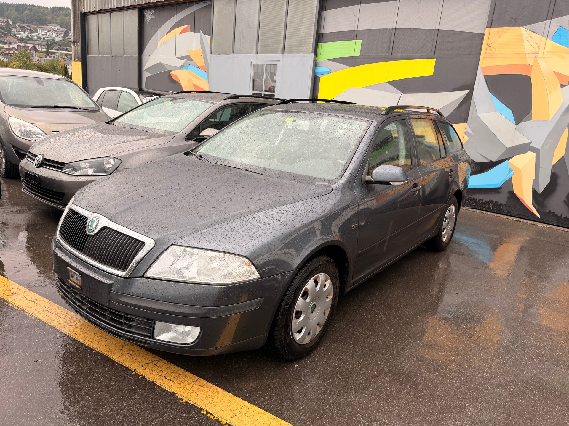 SKODA Octavia 2.0 FSI Swiss Adventure 4x4-image-1