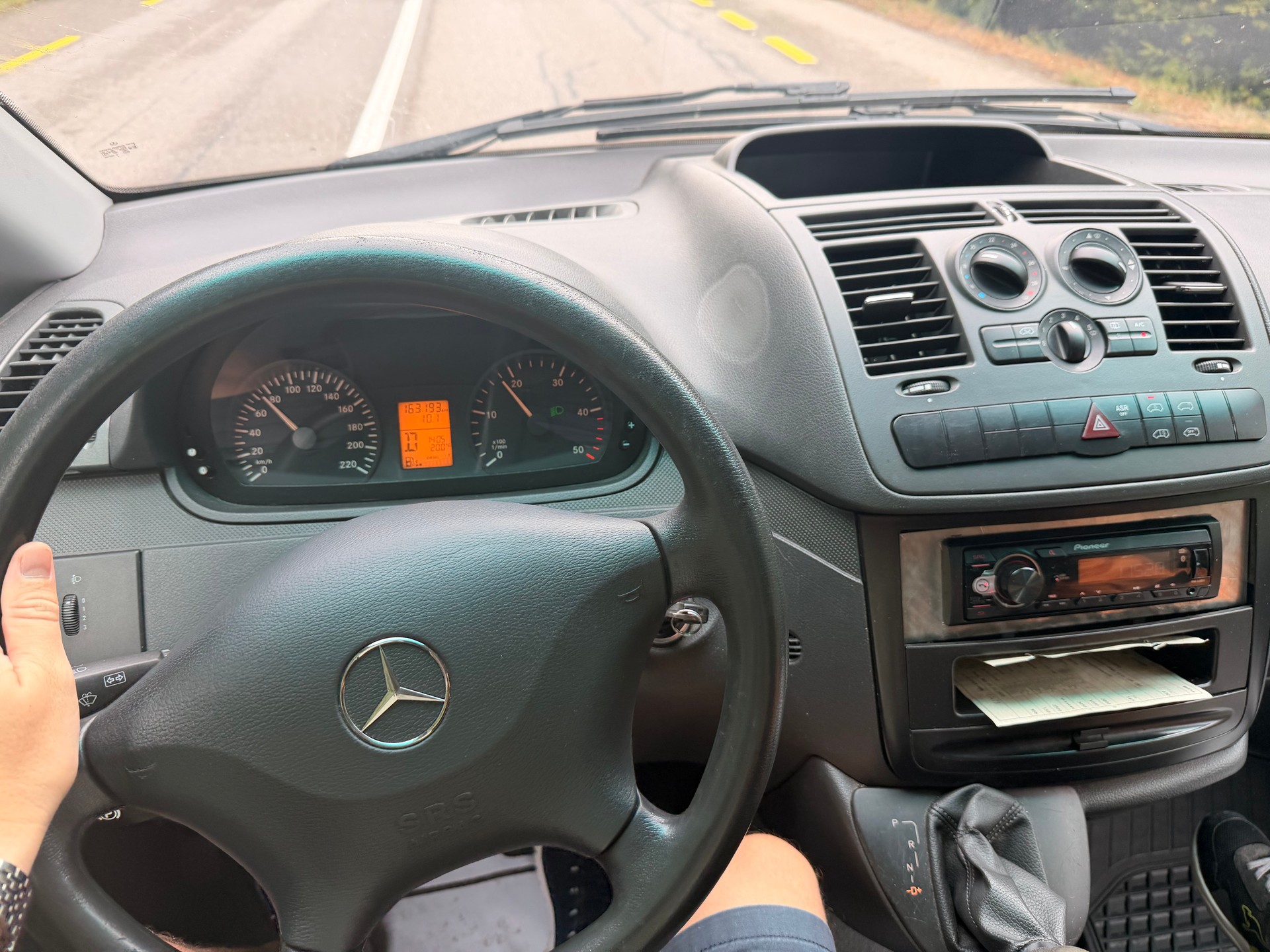 MERCEDES-BENZ Vito 116 CDI Blue Efficiency A-image-10