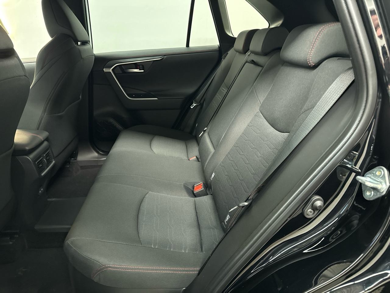 TOYOTA RAV-4 2.5 PHEV Advance e-CVT 4WD 300HP-image-9