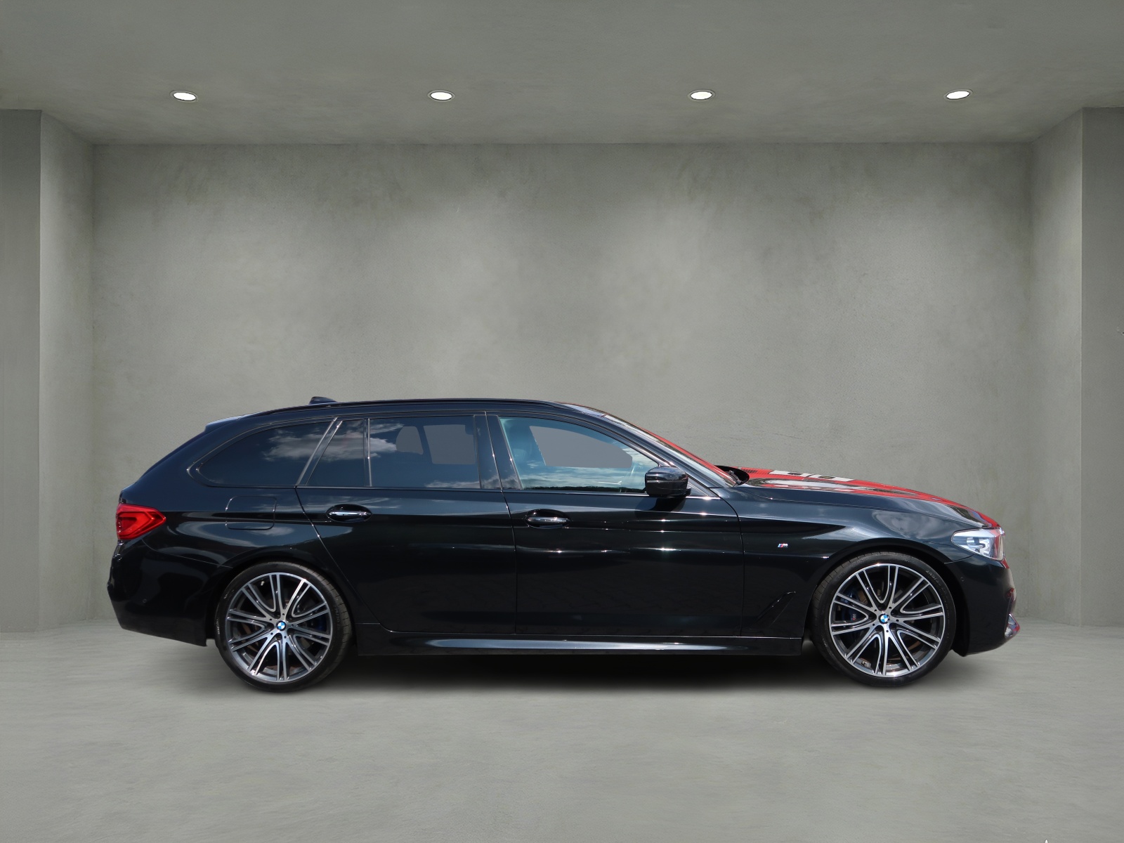 BMW 530d Touring M-Paket-image-3