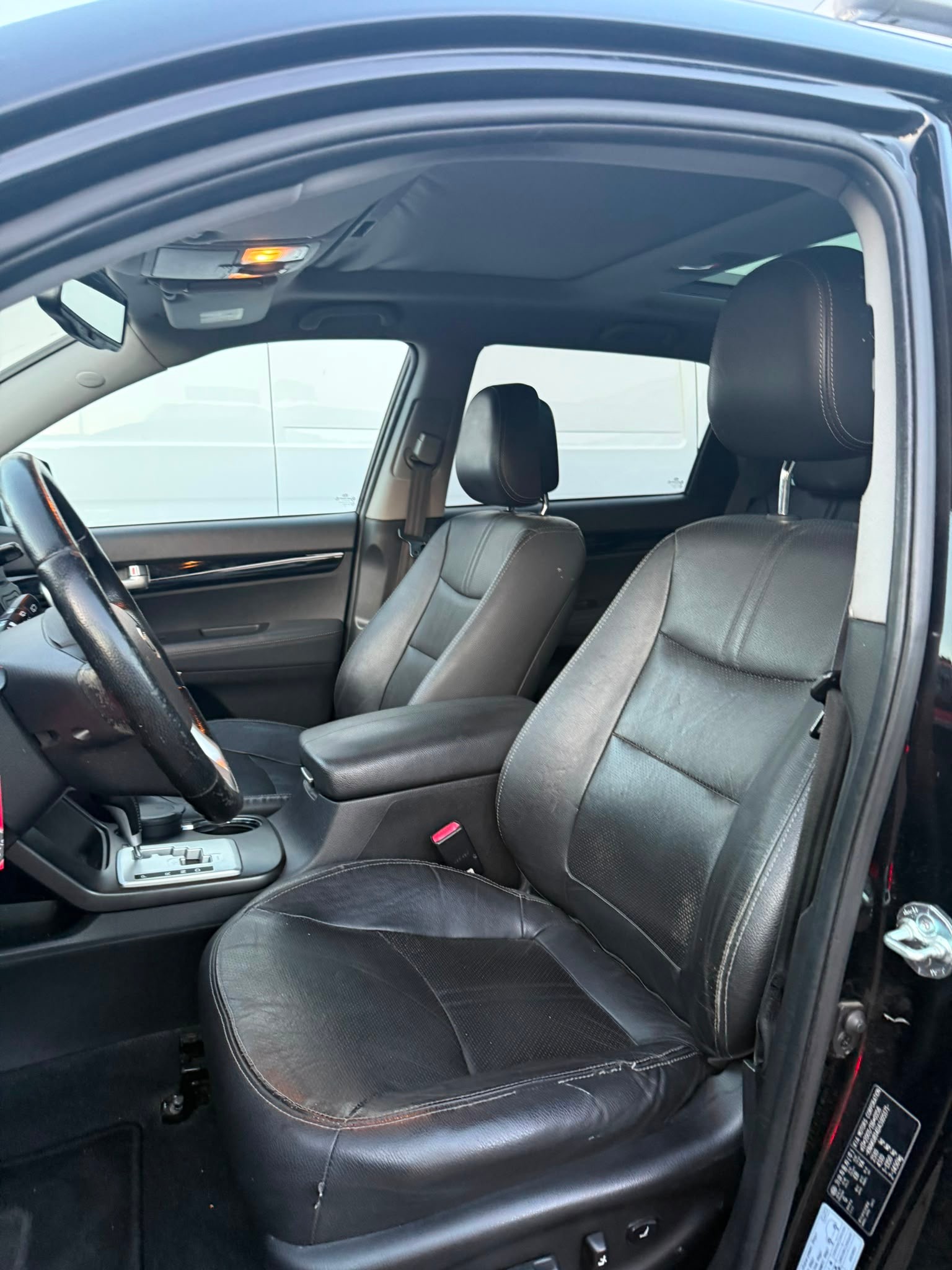KIA Sorento 2.2 CRDI Style Automatic-image-7