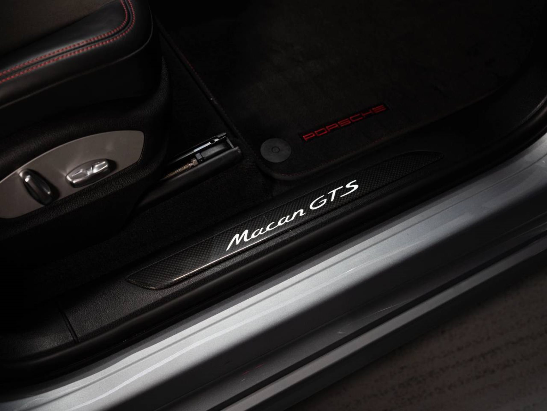 PORSCHE Macan GTS-image-21