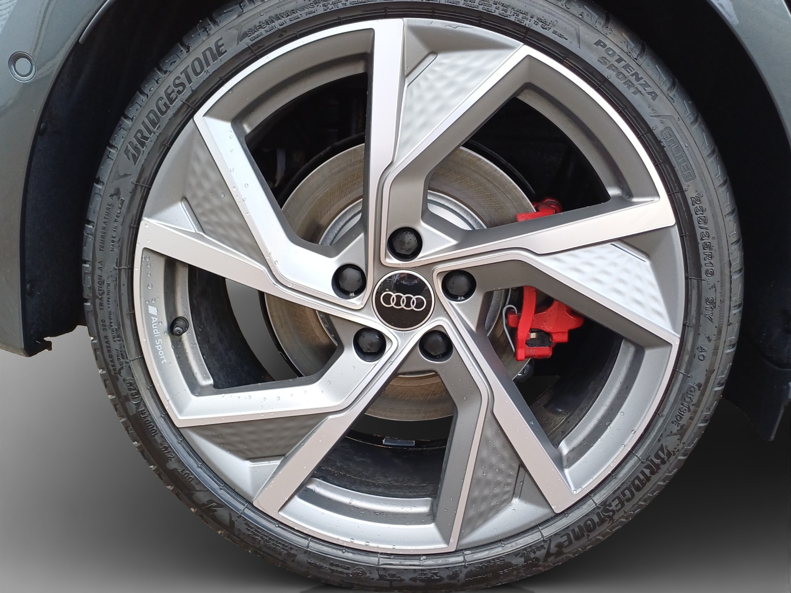 AUDI S3 Sportback TFSI quattro S-tronic-image-13