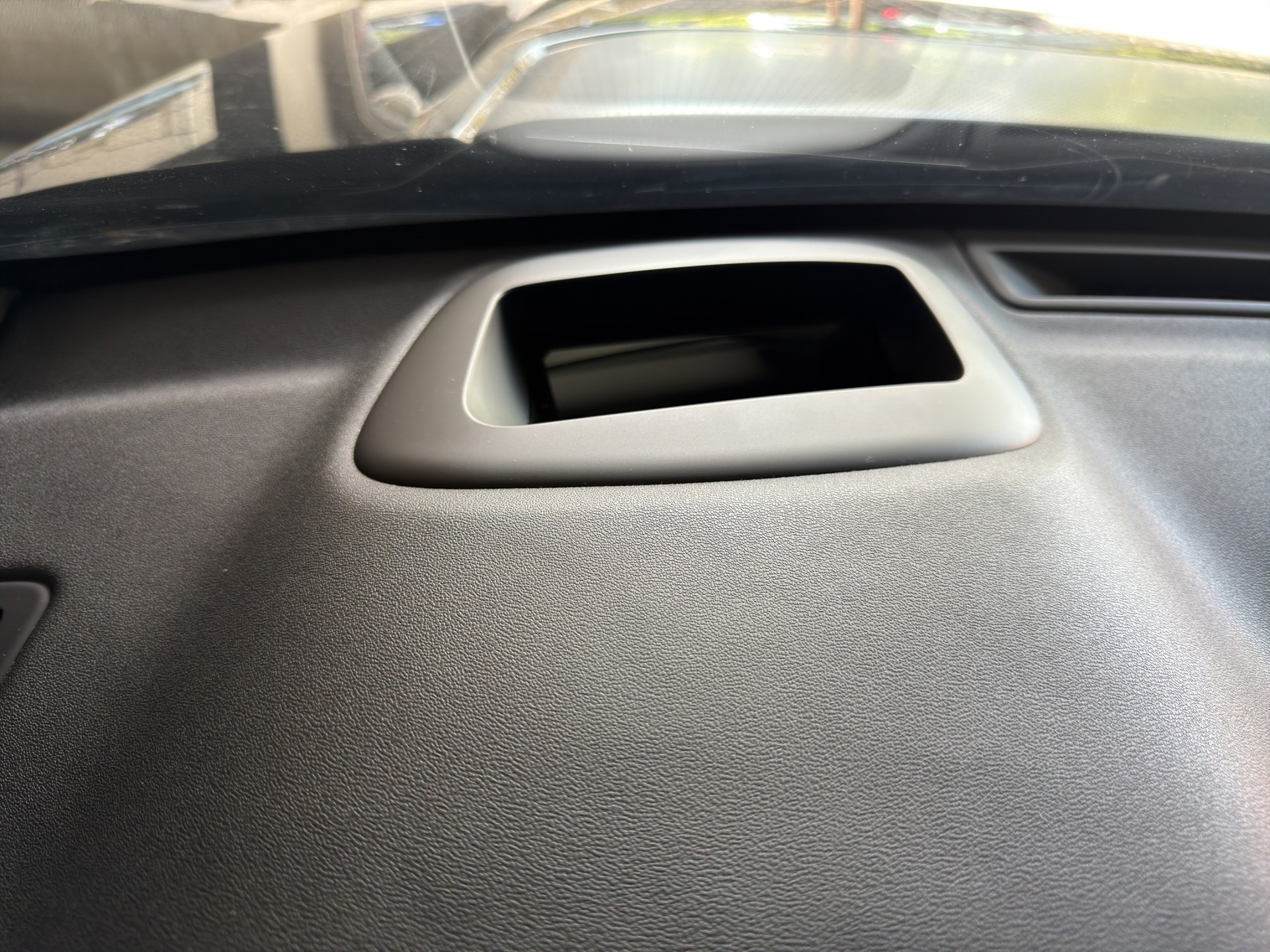 LAND ROVER Discovery Sport 2.0 Si4 HSE Luxury AT9-image-13