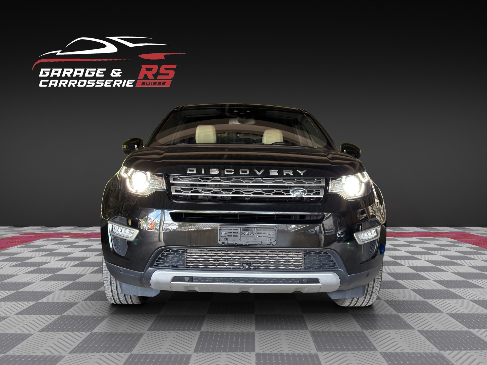 LAND ROVER Discovery Sport 2.0 Si4 HSE Luxury AT9-image-4