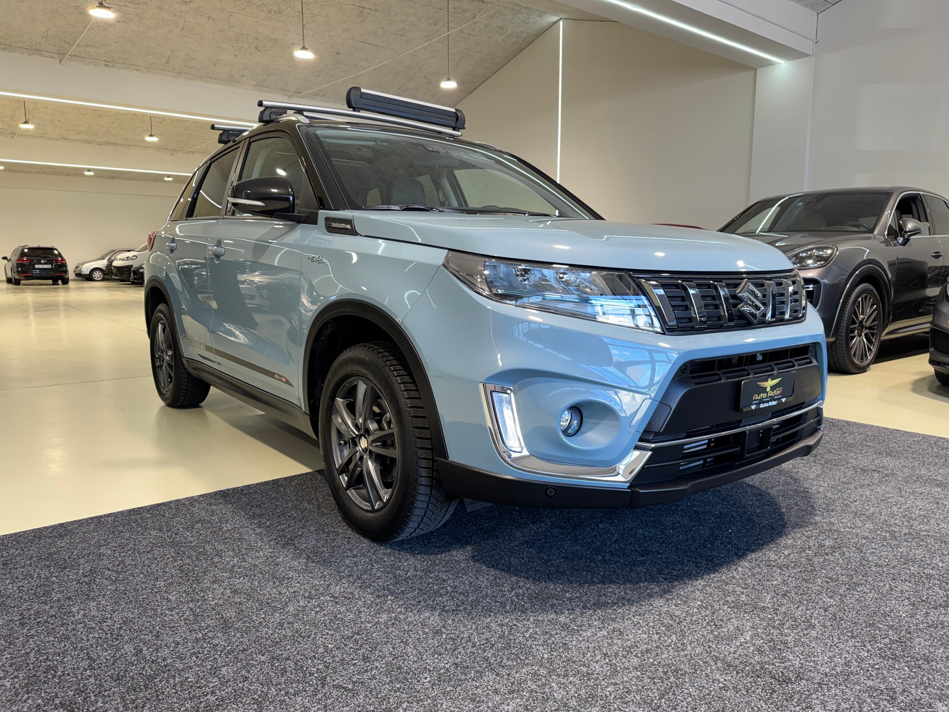 SUZUKI Vitara 1.4 Boosterjet Piz Sulai Top Hybrid-showroom-element-2