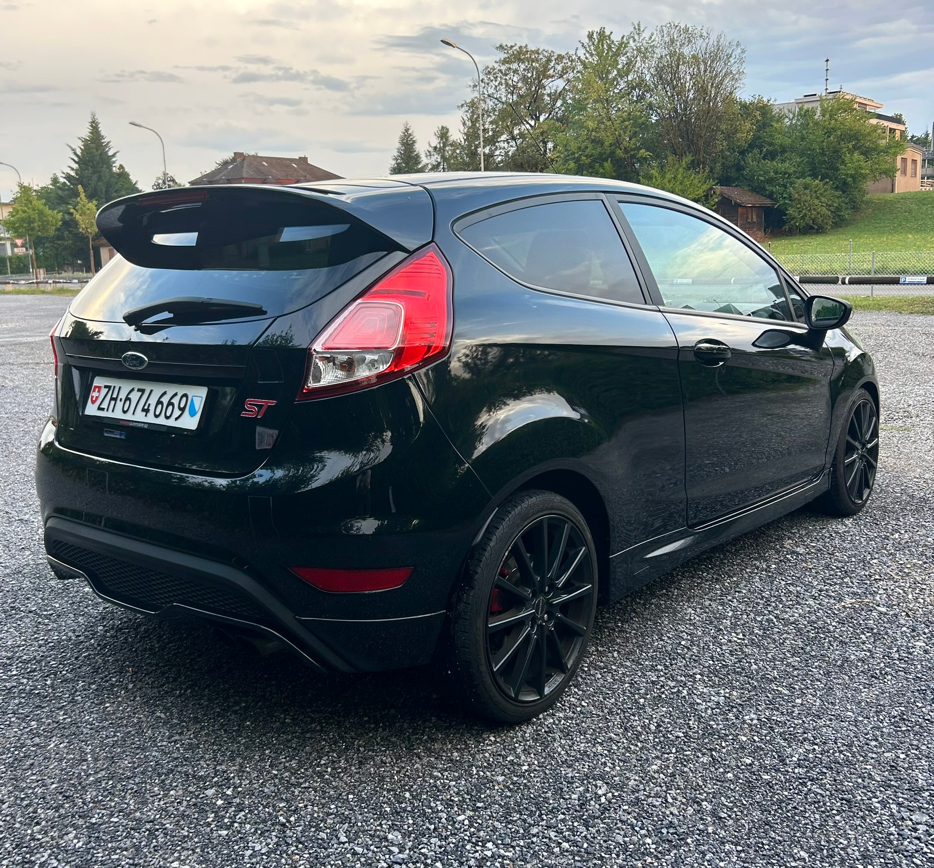 FORD 1.6 EcoB ST-2-image-2