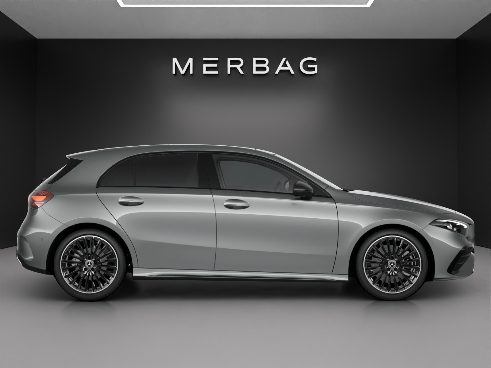 MERCEDES-BENZ A 250 4Matic 8G-DCT-image-1