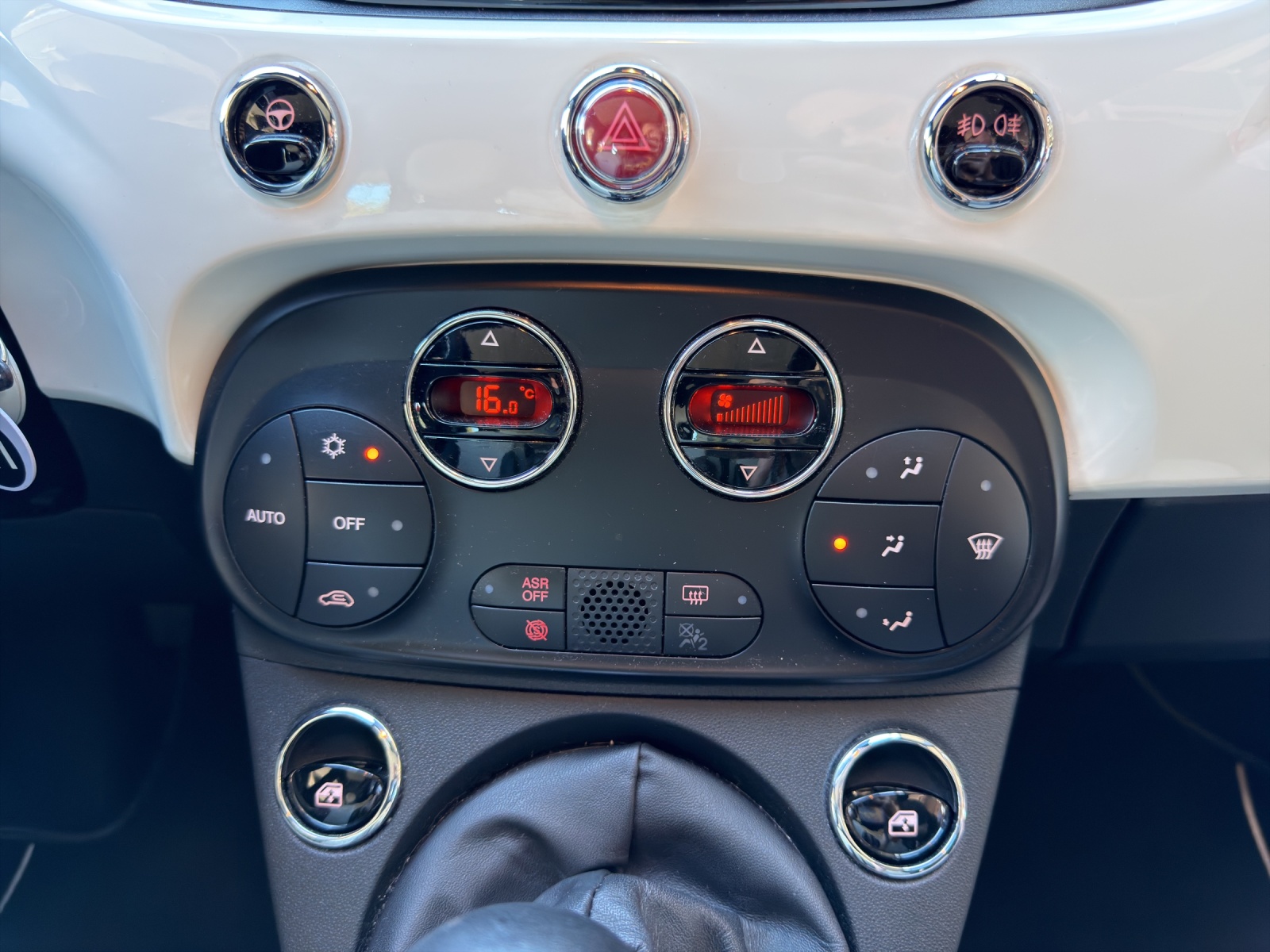 FIAT 500 1.0 Hybrid Dolcevita-image-13