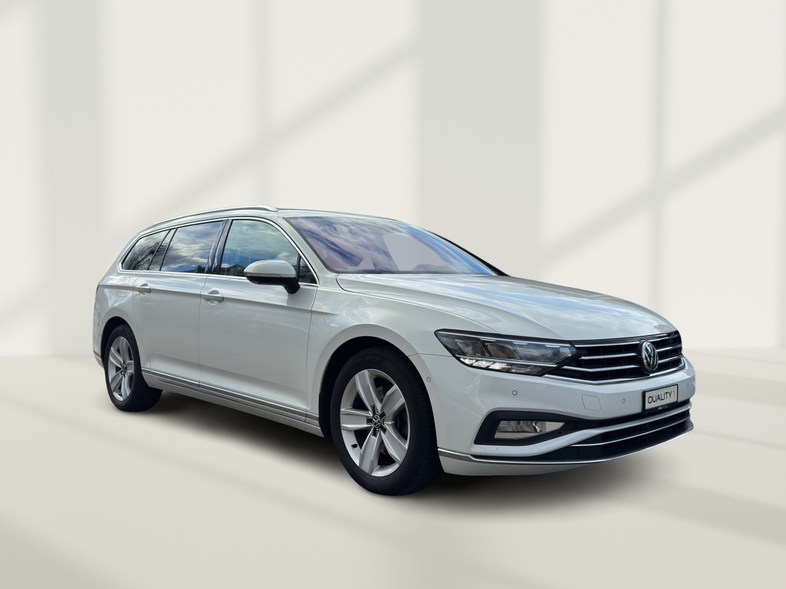 VW Passat 2.0 TDI BMT Elegance 4Motion DSG-showroom-element-1