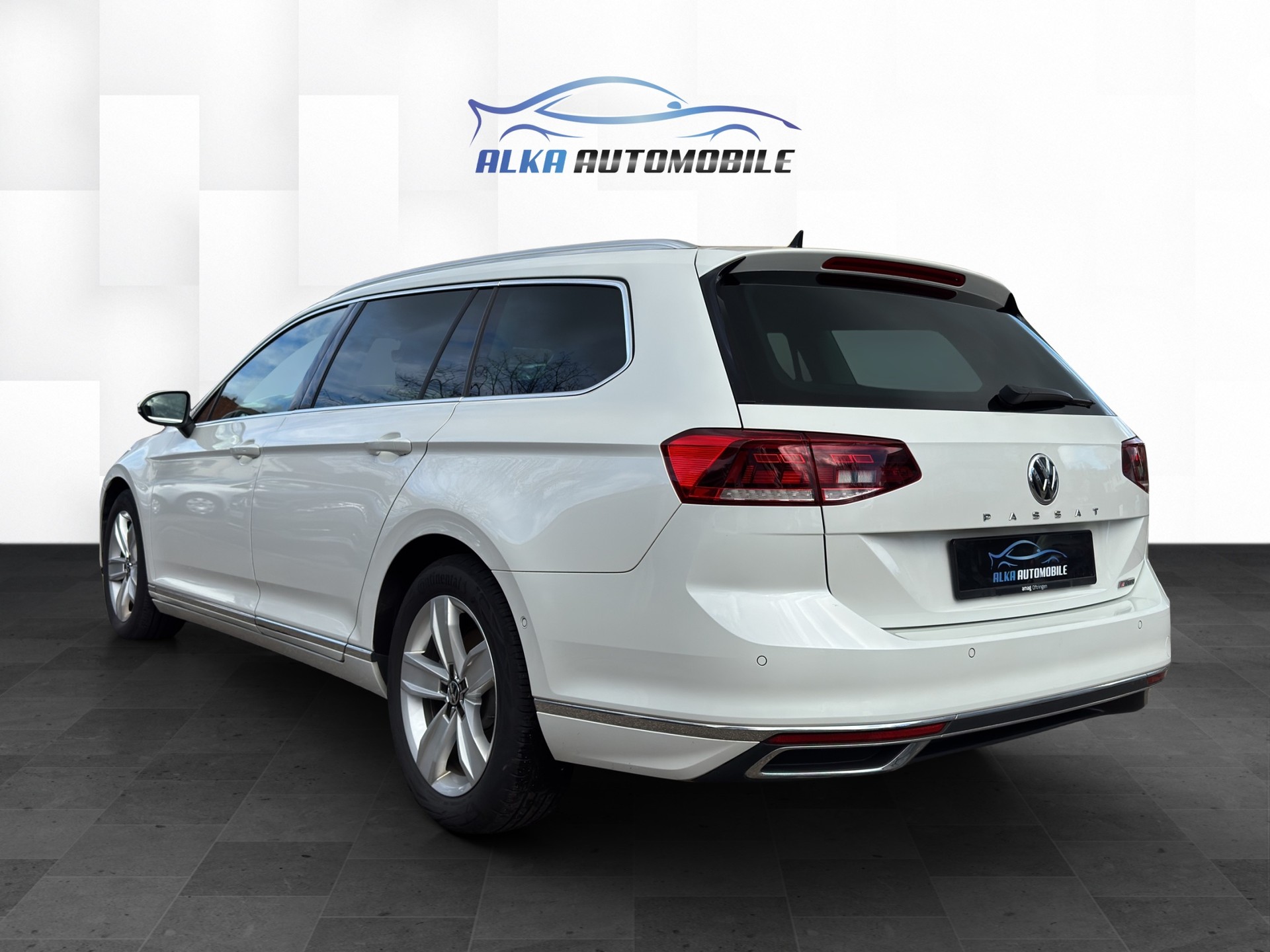 VW Passat 2.0 TDI BMT Elegance 4Motion DSG-image-4