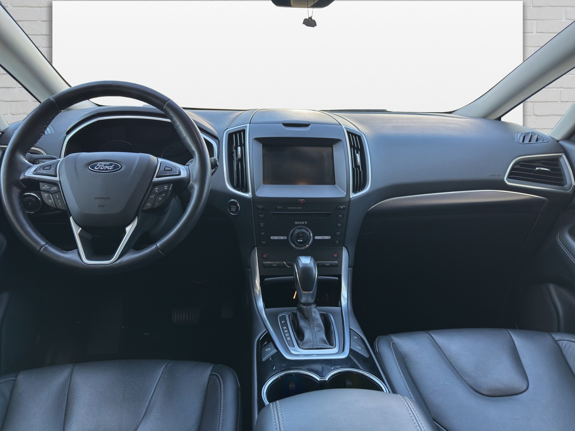 FORD S-Max 2.0 TDCi Titanium AWD PowerShift-image-8