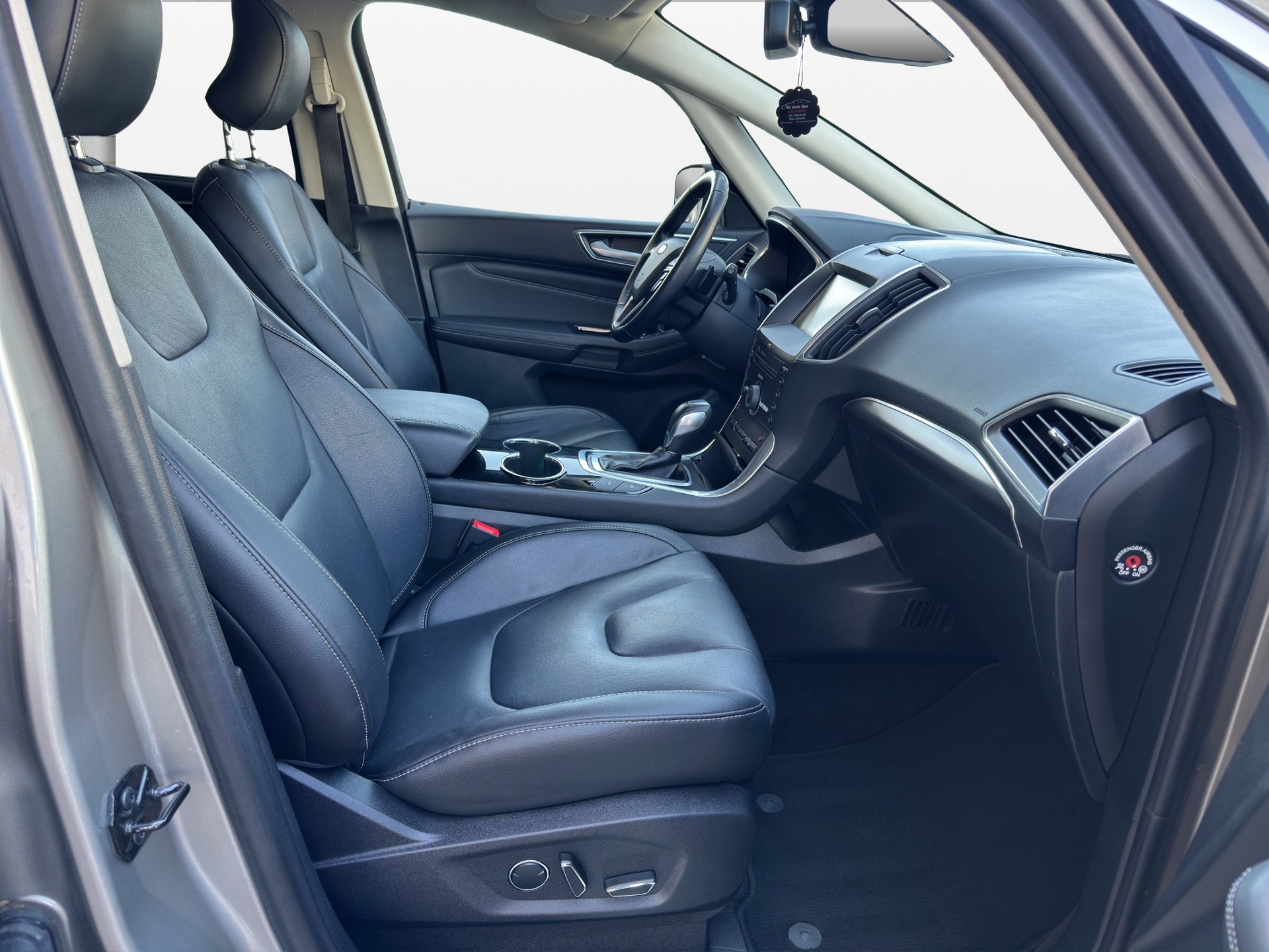 FORD S-Max 2.0 TDCi Titanium AWD PowerShift-image-10