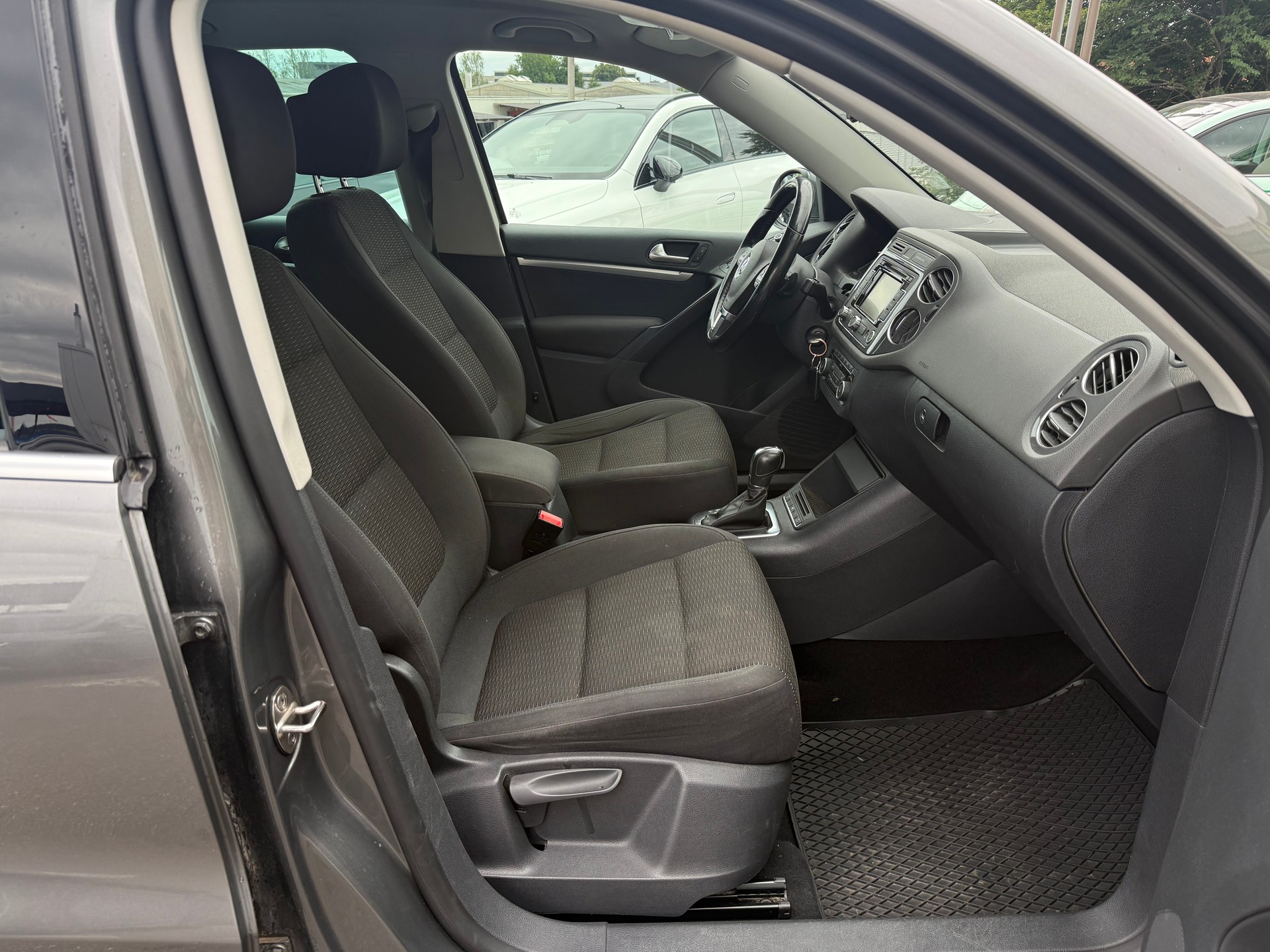 VW Tiguan 2.0 TSI Track&Style 4Motion DSG-image-10