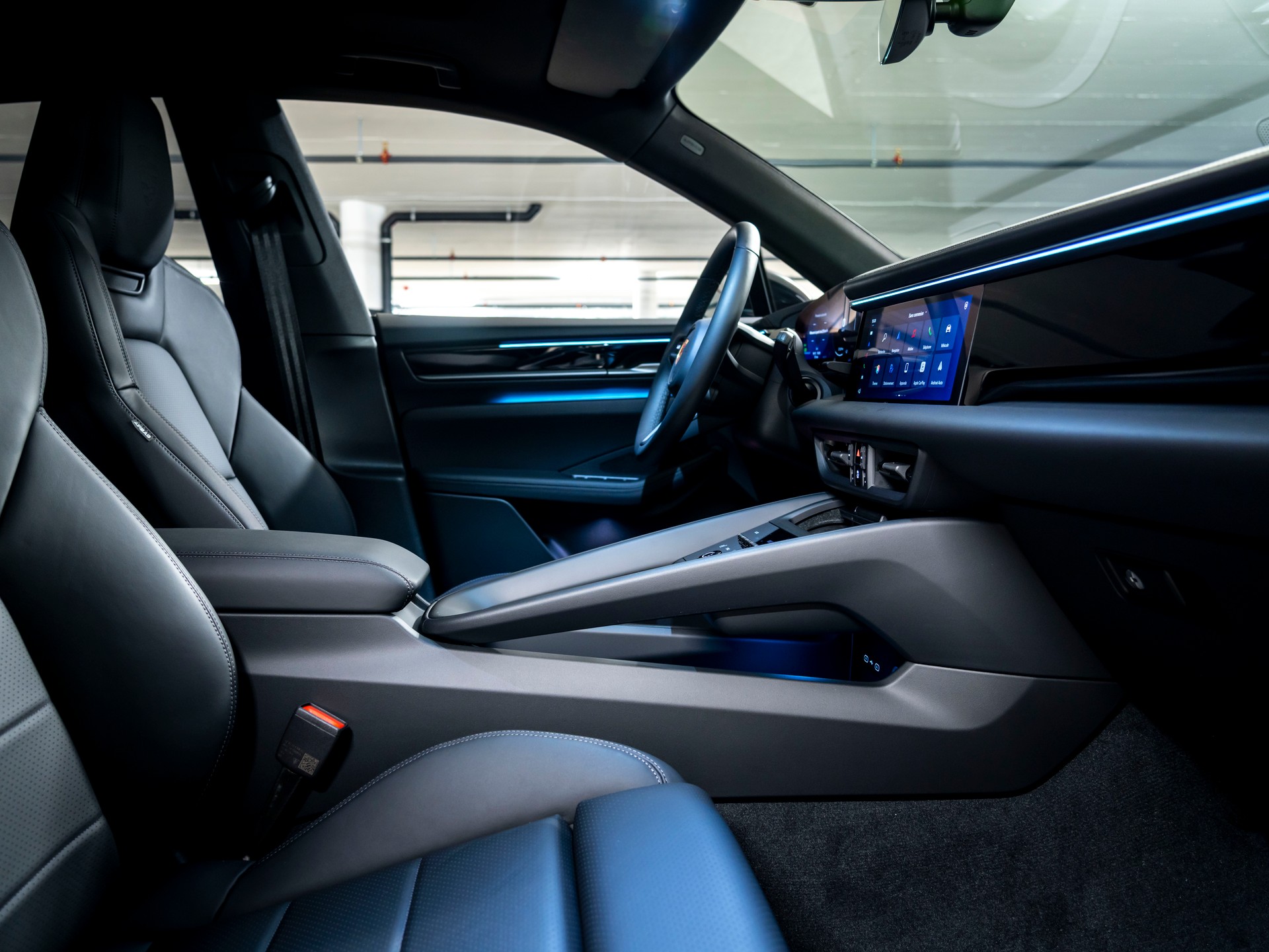 PORSCHE Macan 4S 100kWh-image-21