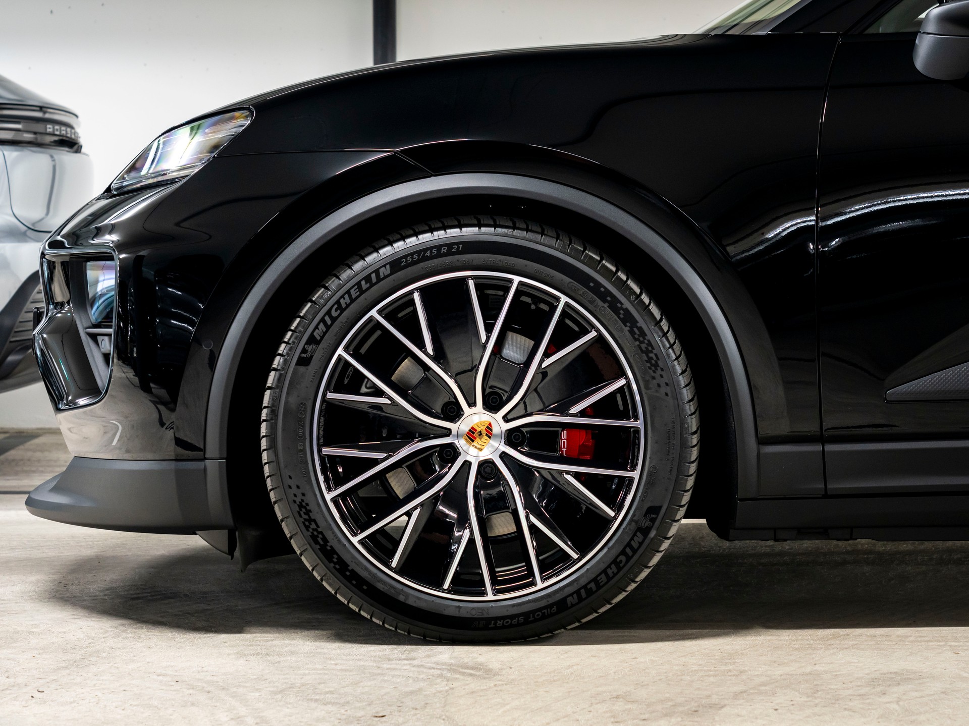 PORSCHE Macan 4S 100kWh-image-5