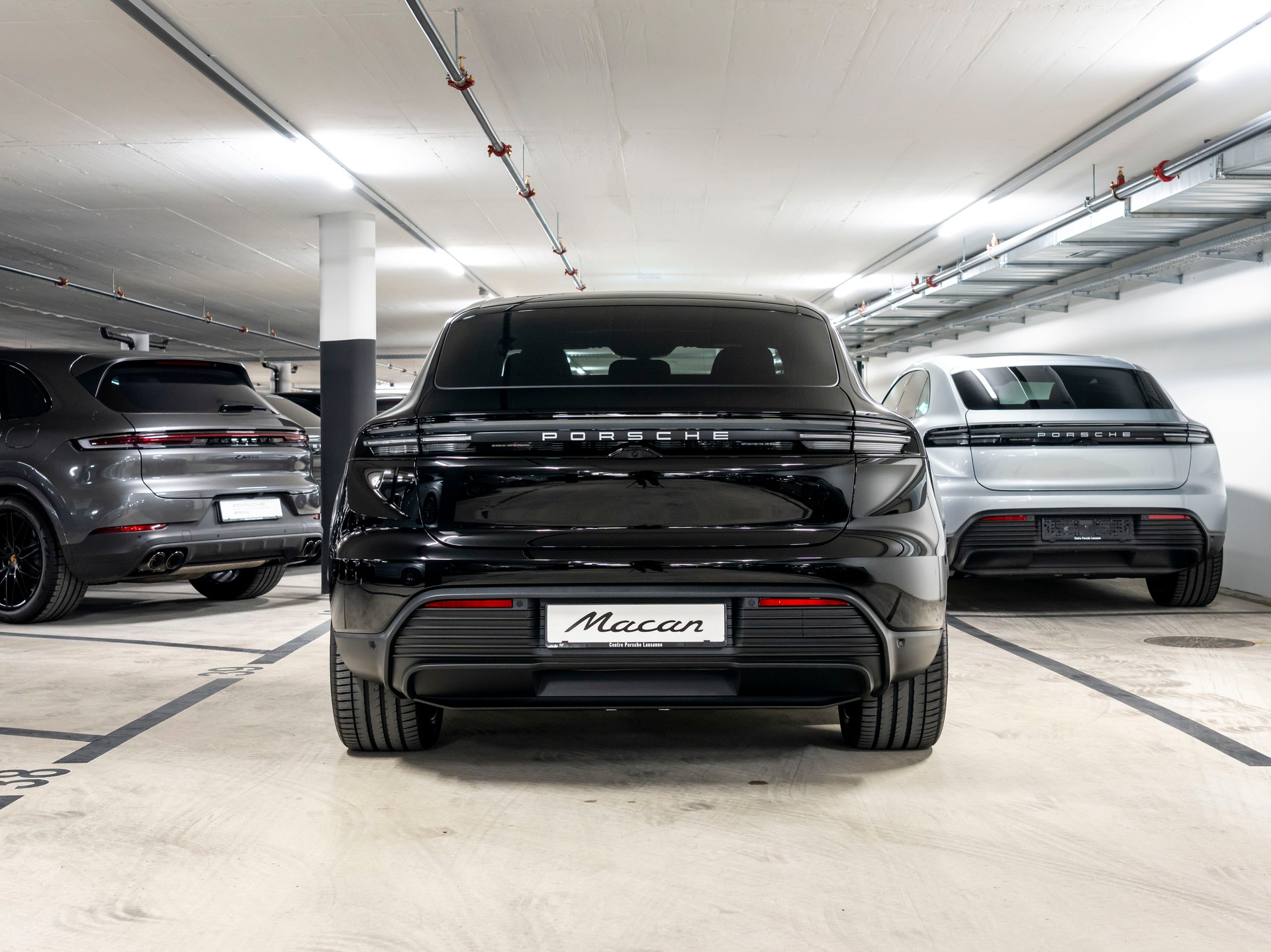 PORSCHE Macan 4S 100kWh-image-4