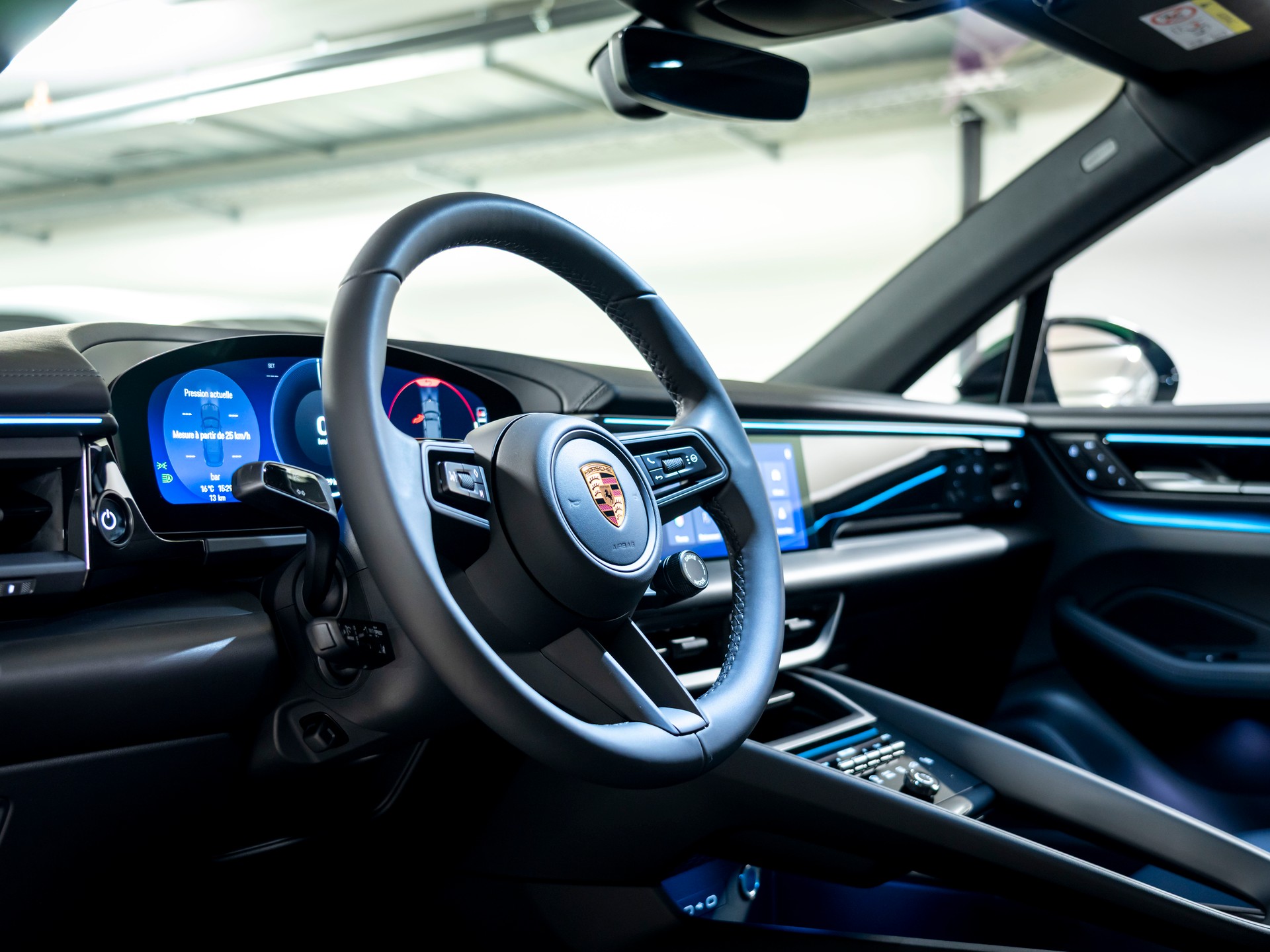 PORSCHE Macan 4S 100kWh-image-10