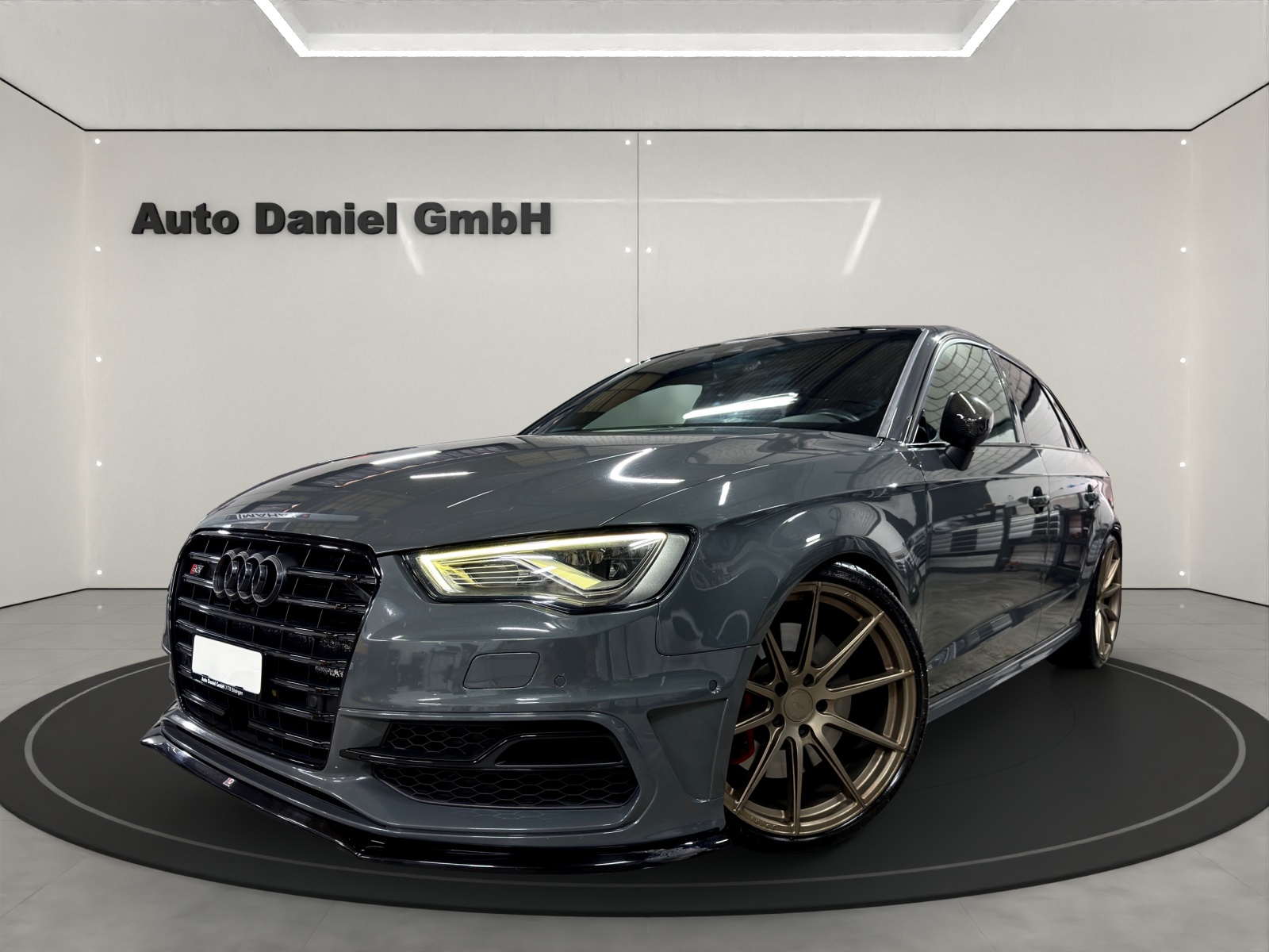 AUDI S3 Sportback 2.0 TFSI quattro S-tronic-image-0