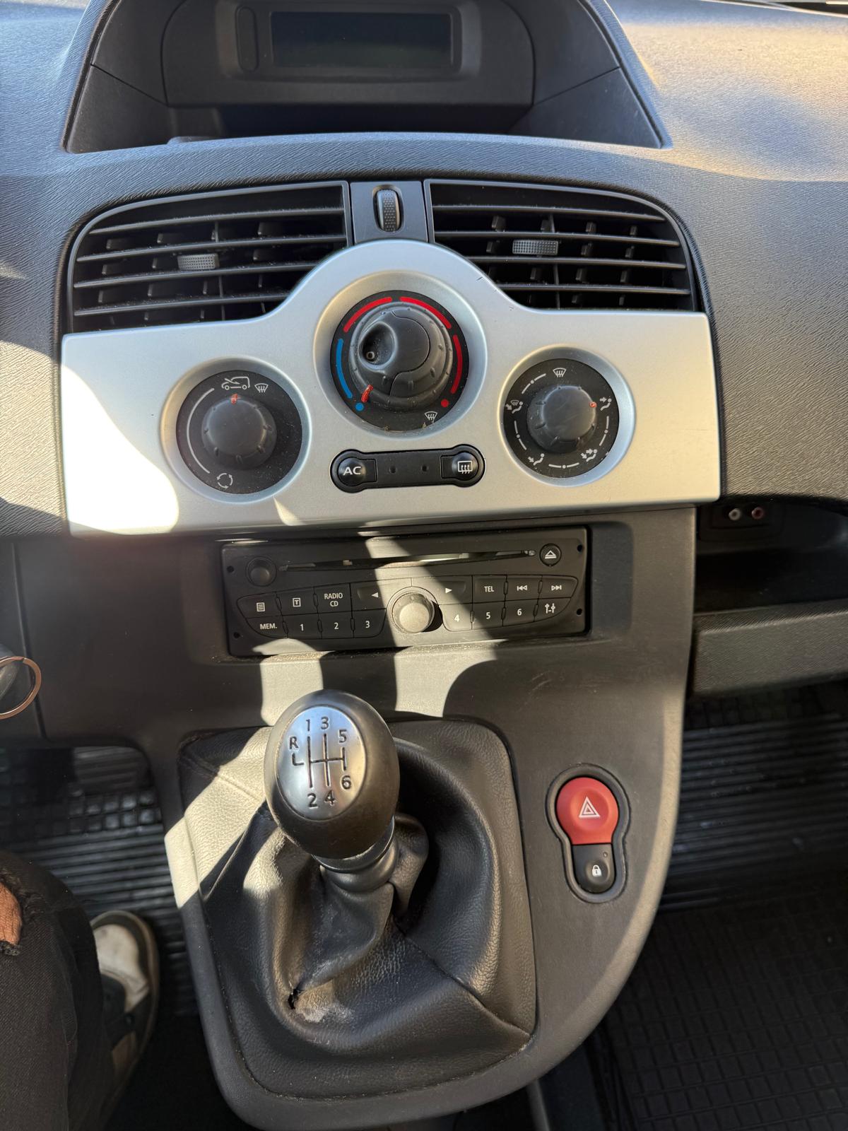 RENAULT Kangoo dCi 110 Business-image-10